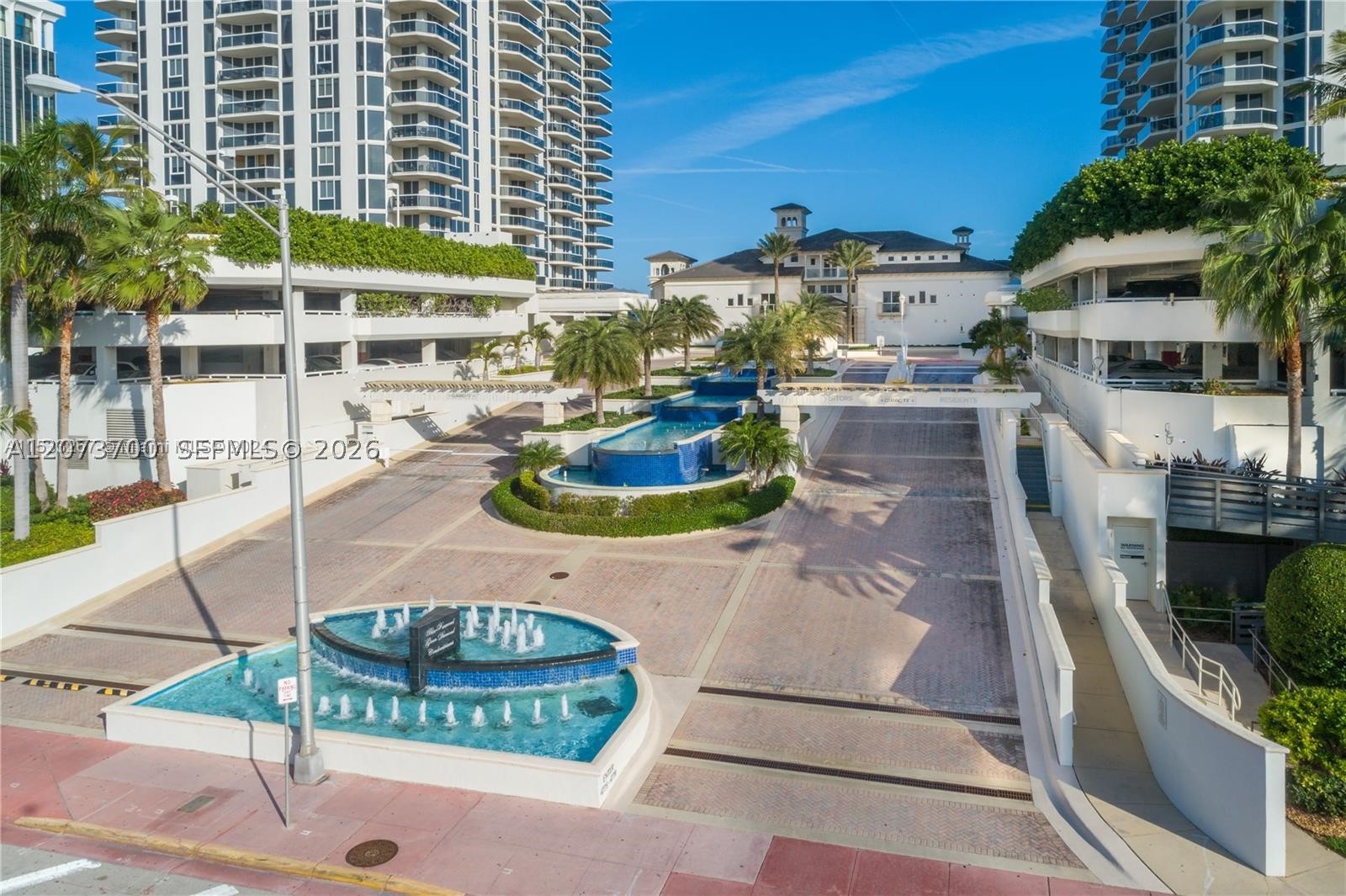 4779 Collins Ave #1005 Miami Beach, FL 33140
