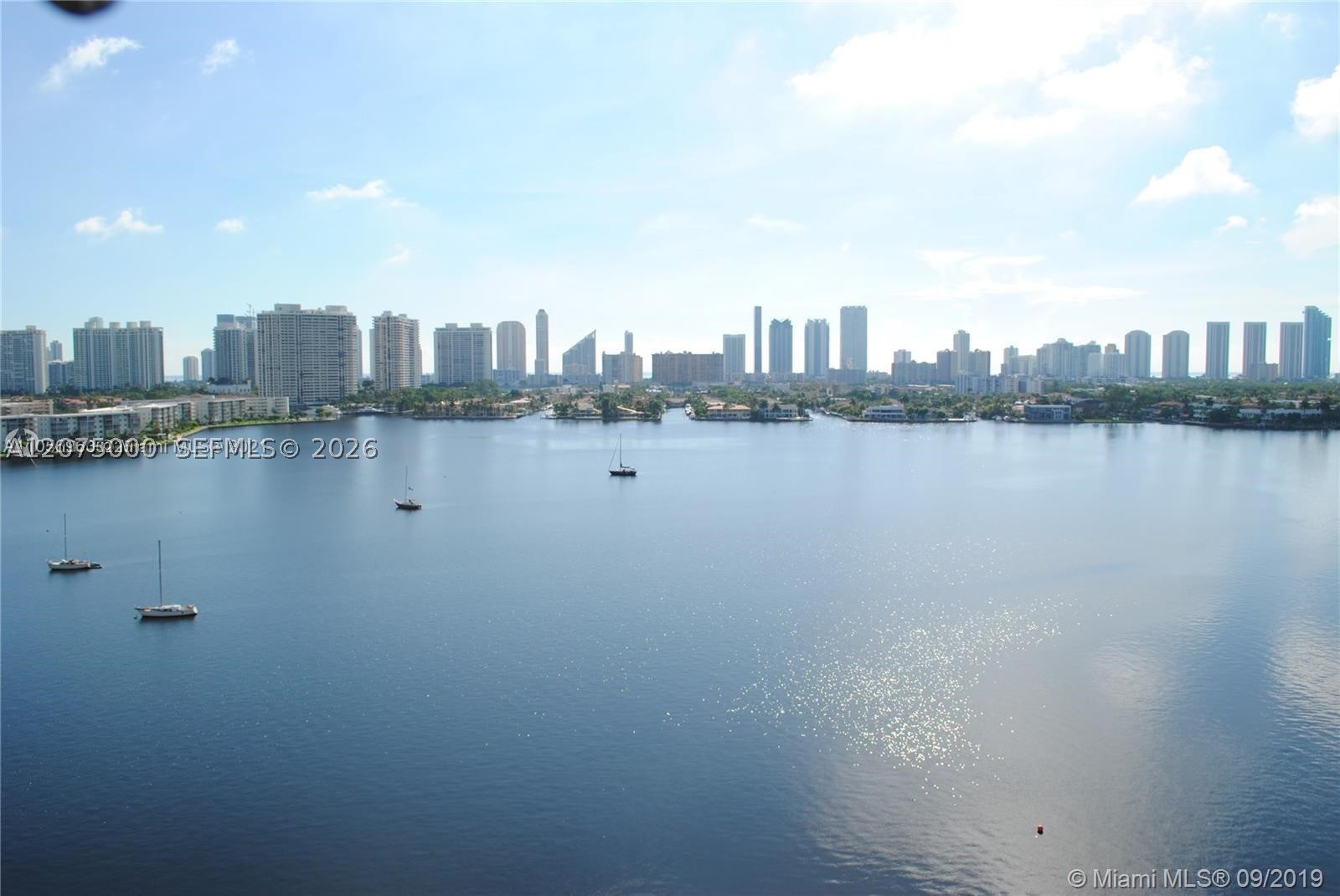 17301 Biscayne Blvd #1211
