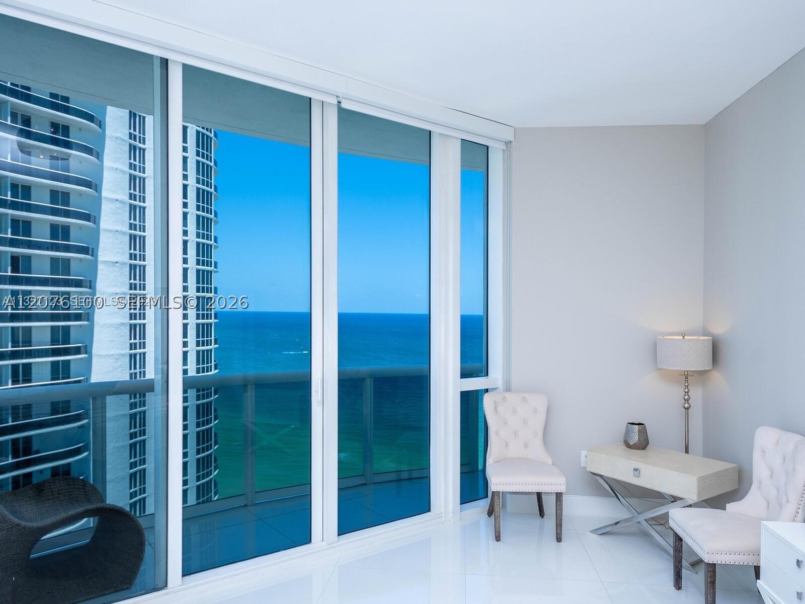 15901 Collins Ave #2504 Sunny Isles Beach, FL 33160
