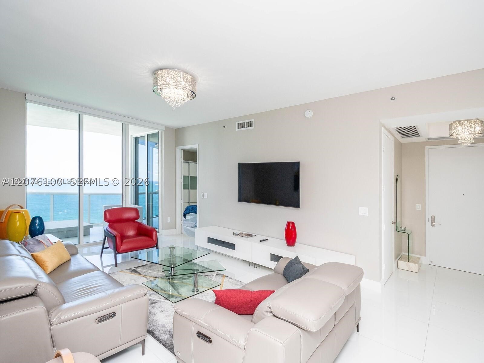 15901 Collins Ave #2504 Sunny Isles Beach, FL 33160