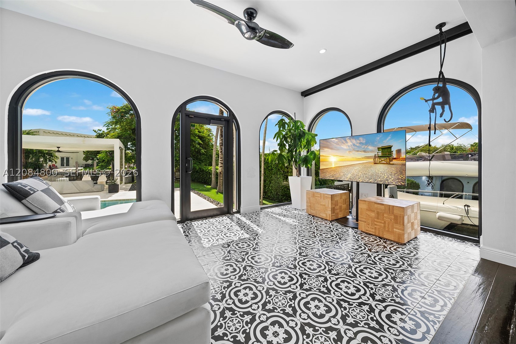 12905 Ixora Rd North Miami, FL 33181
