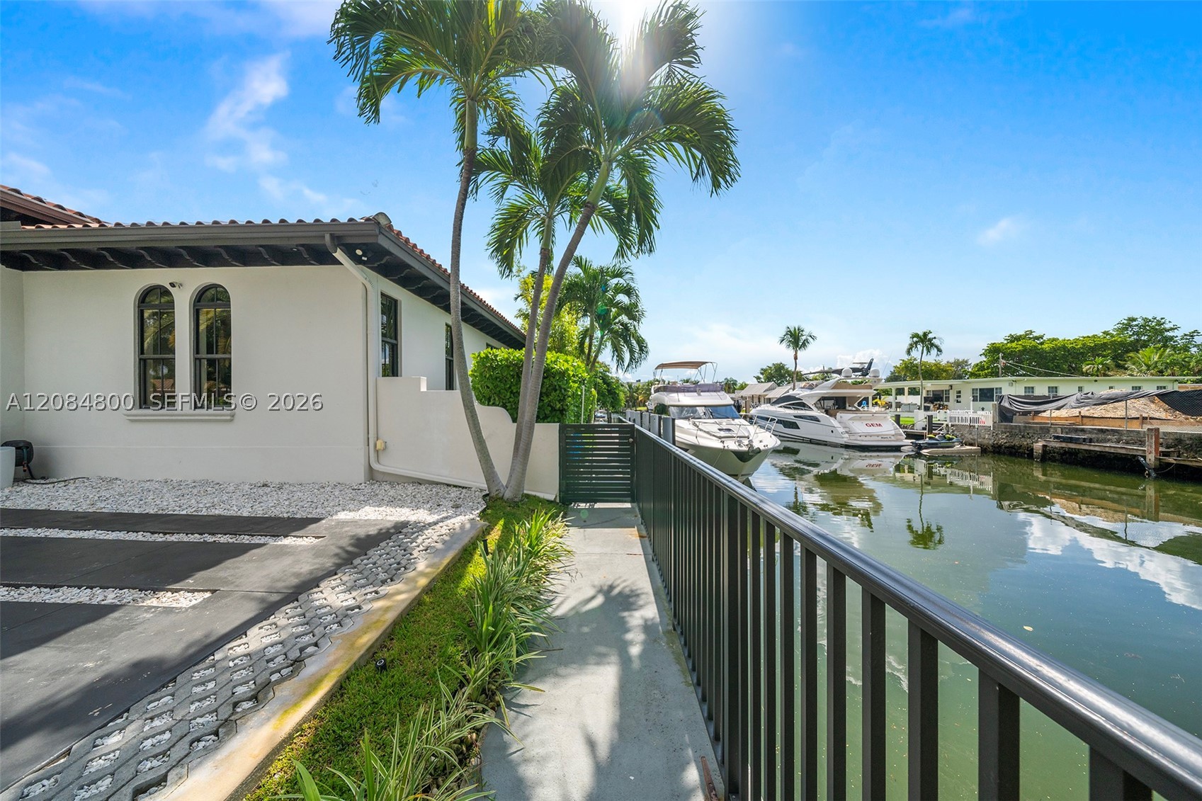 12905 Ixora Rd North Miami, FL 33181