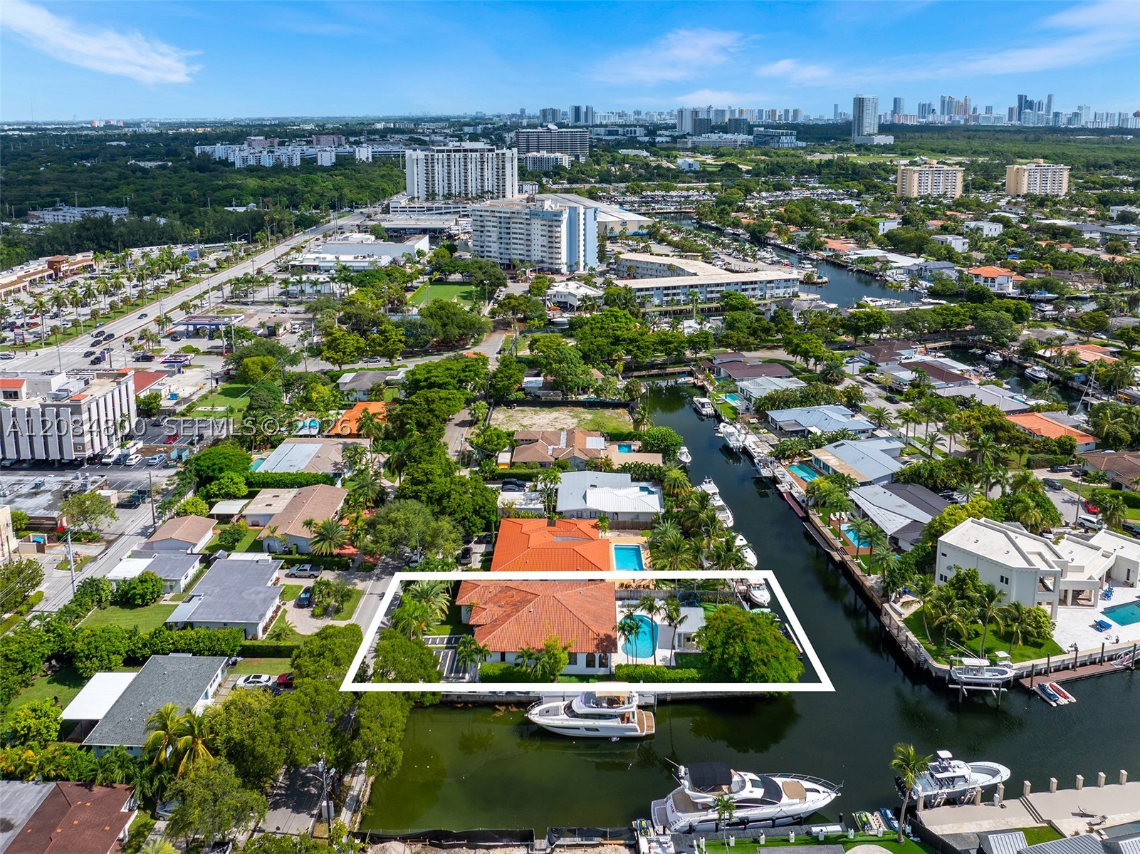 12905 Ixora Rd North Miami, FL 33181