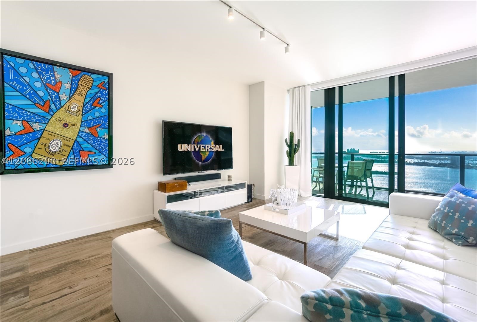 image Paraiso Bay4