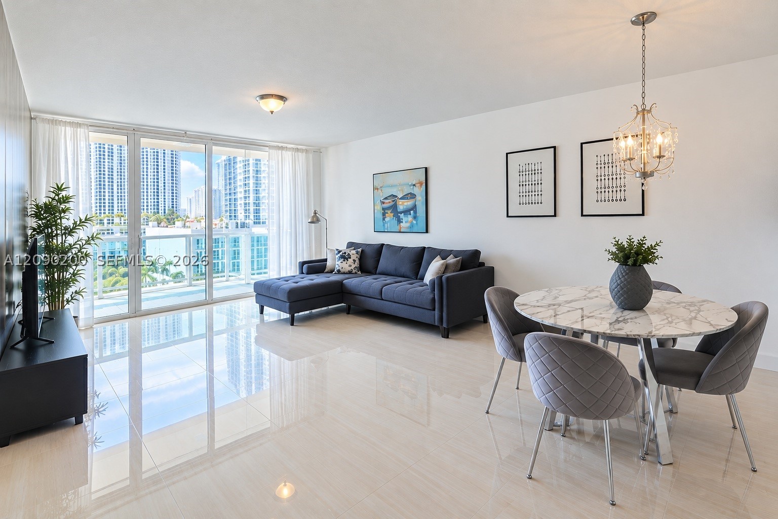 image Brickell on the River North5
