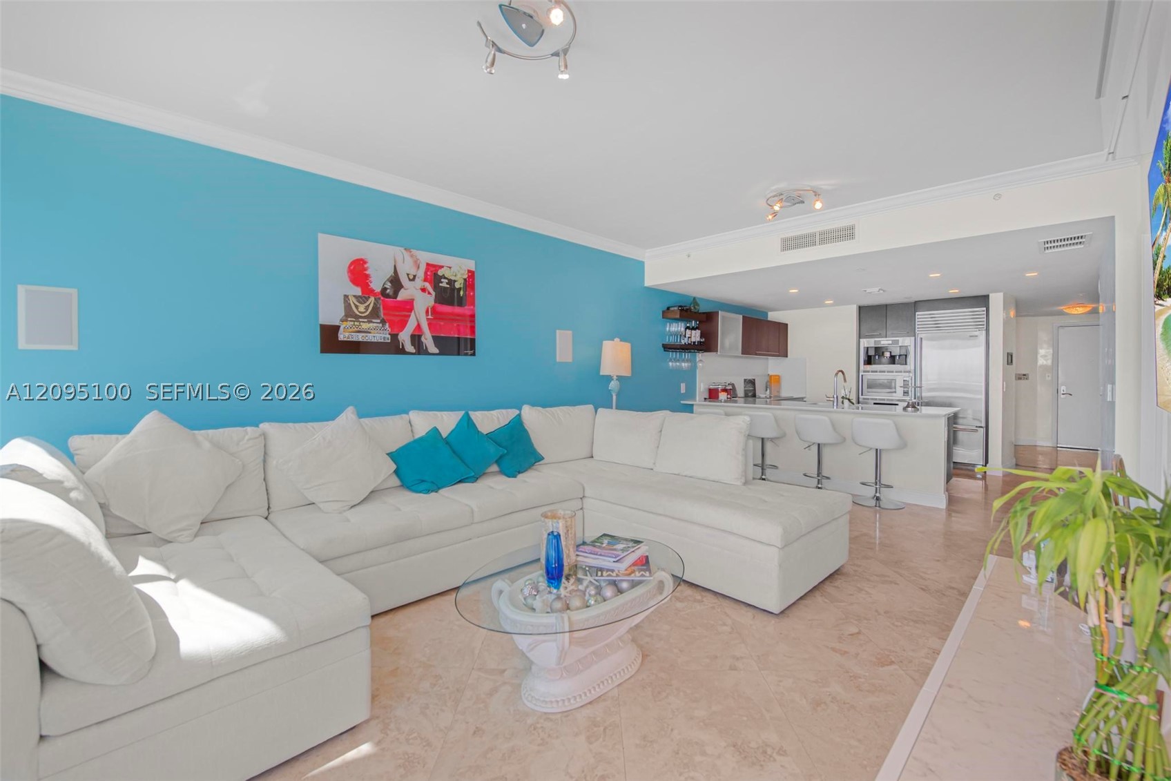 image Jade Beach14