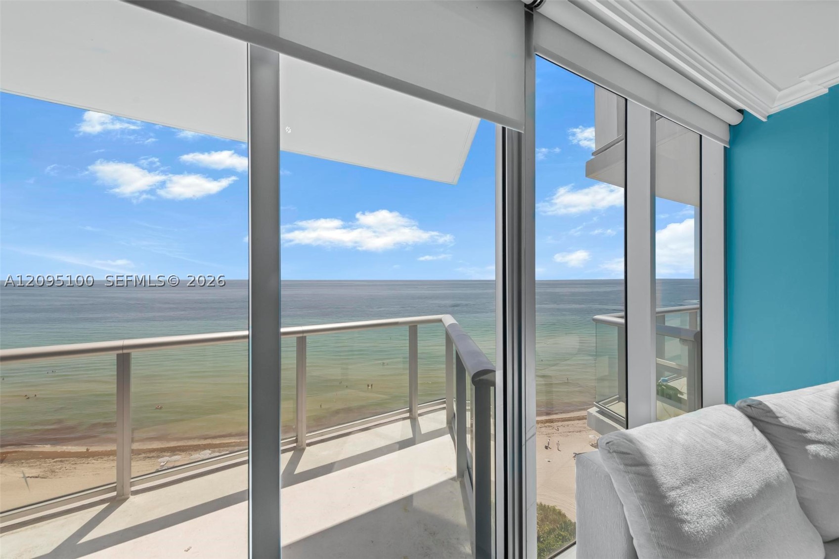 image Jade Beach15