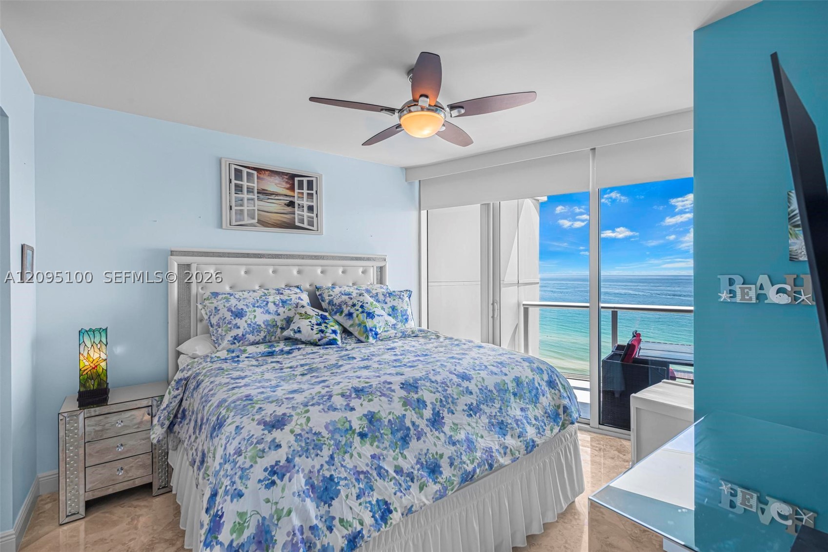 image Jade Beach16