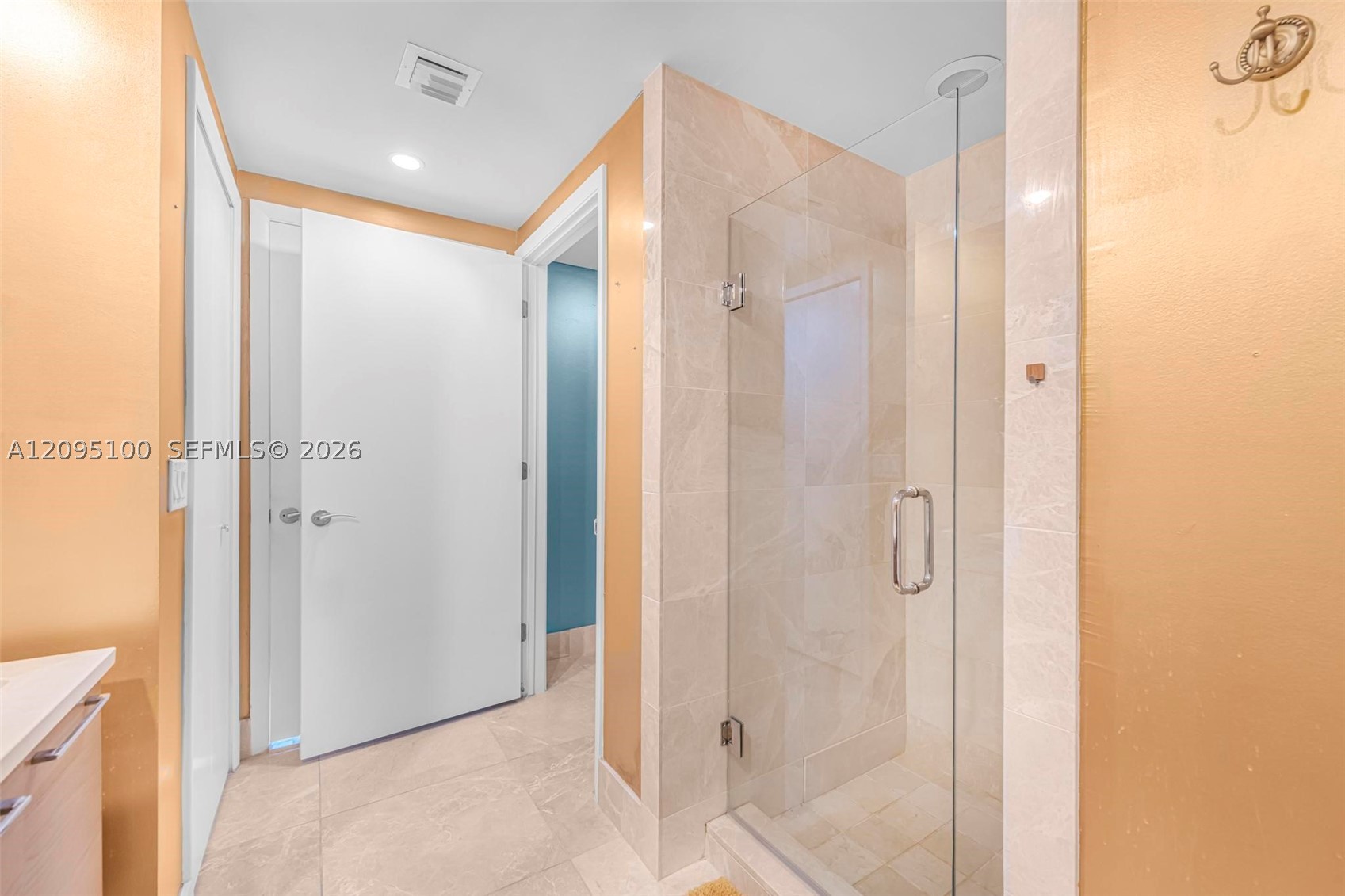 image Jade Beach21
