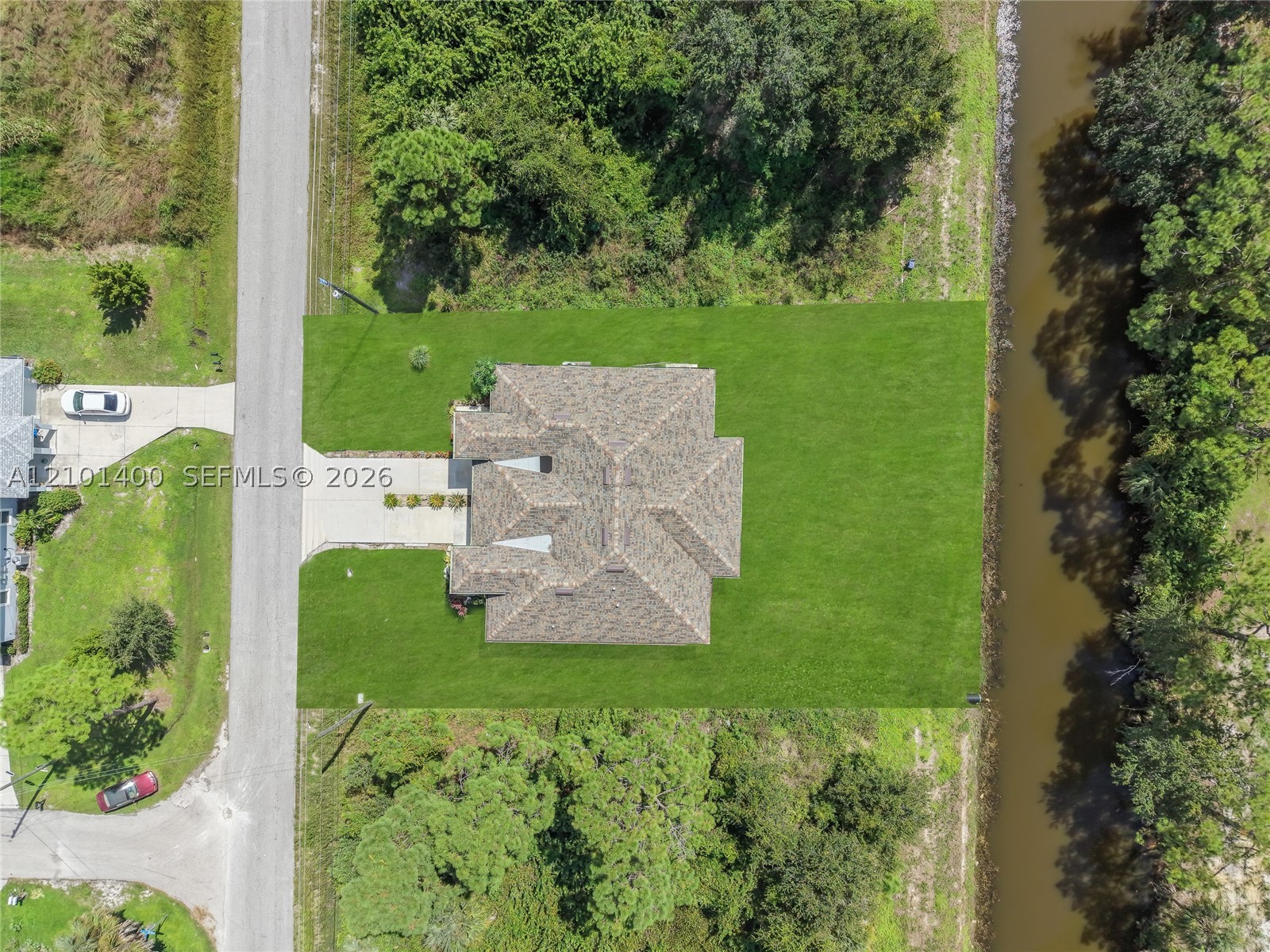 4869 28th St Sw Lehigh Acres, FL 33973