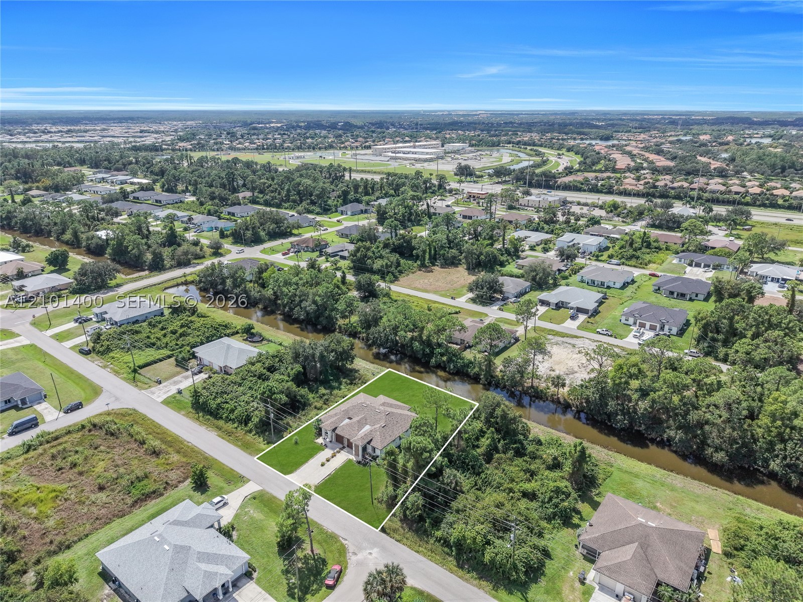 4869 28th St Sw Lehigh Acres, FL 33973