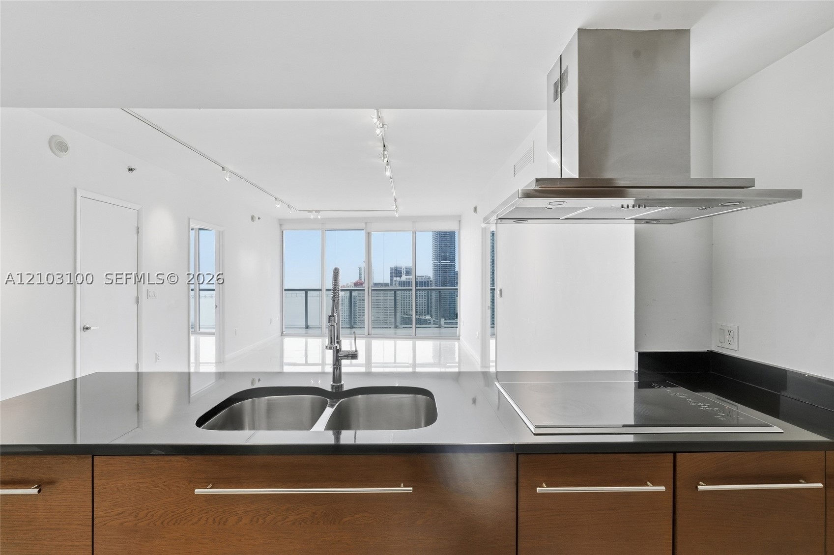 image Icon Brickell II9