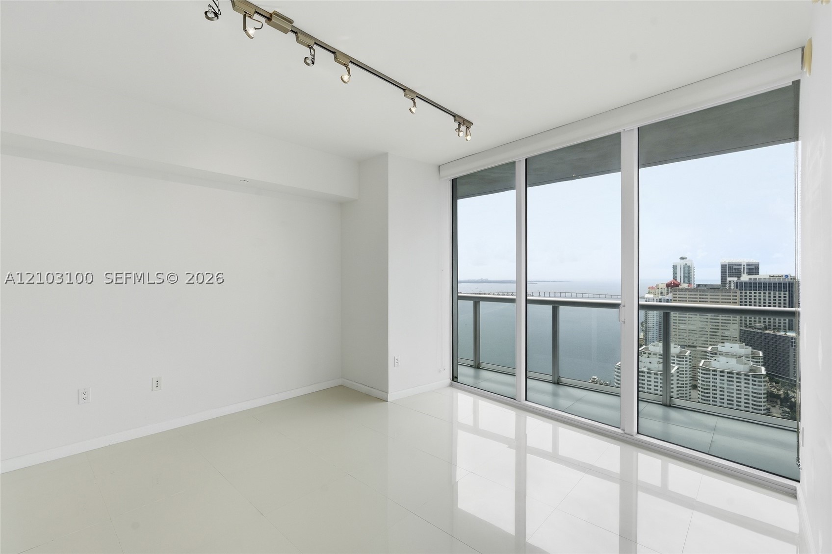 image Icon Brickell II19