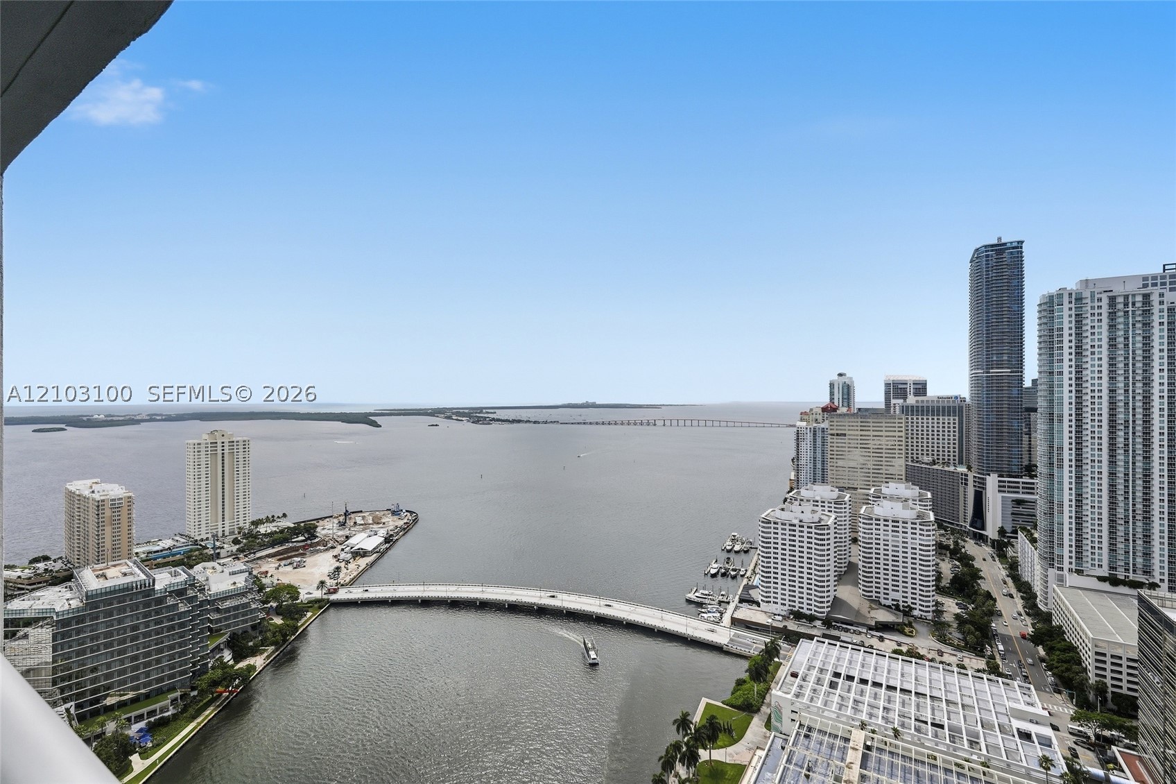 image Icon Brickell II24