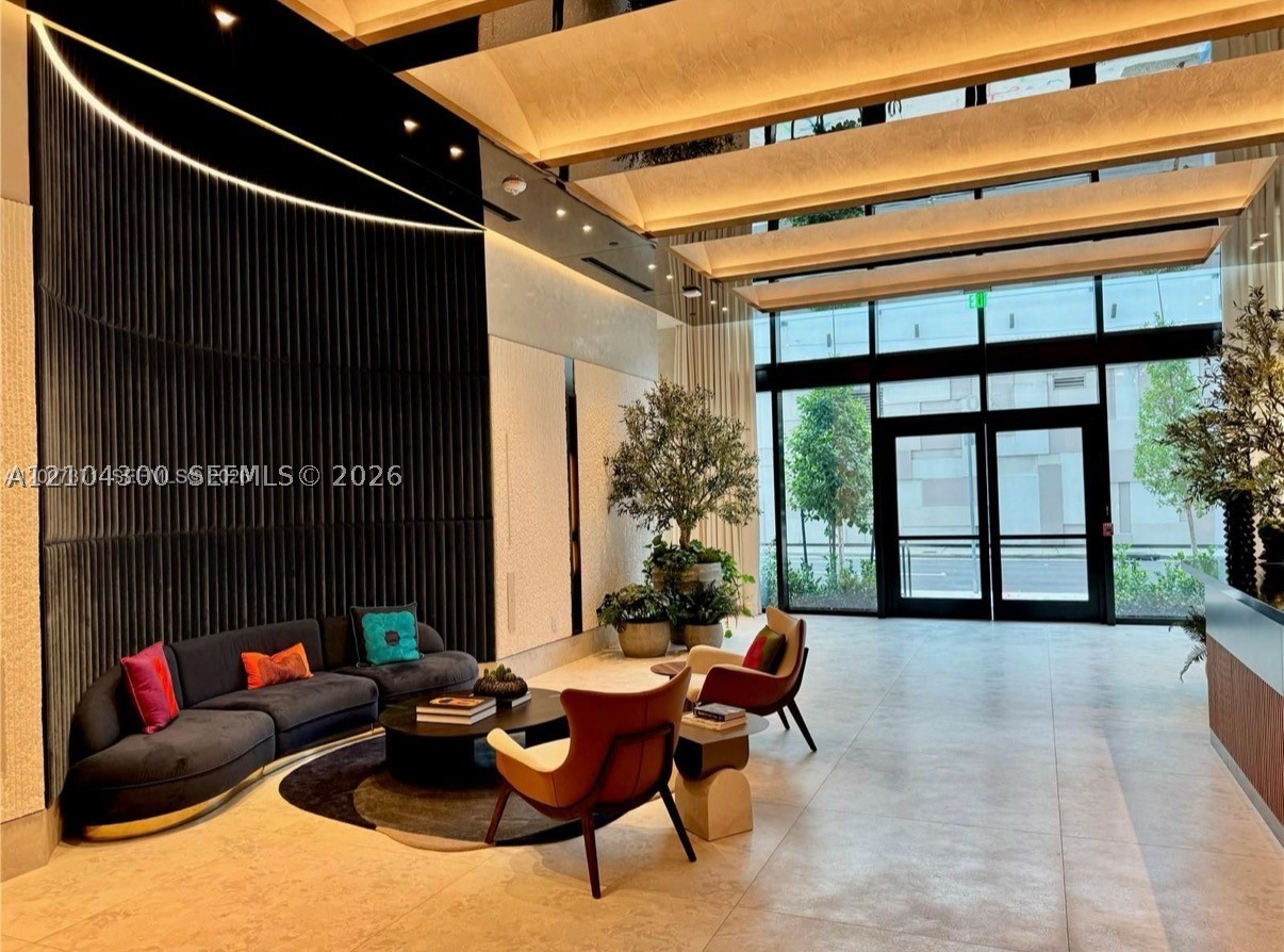 image E11EVEN Hotel & Residences5