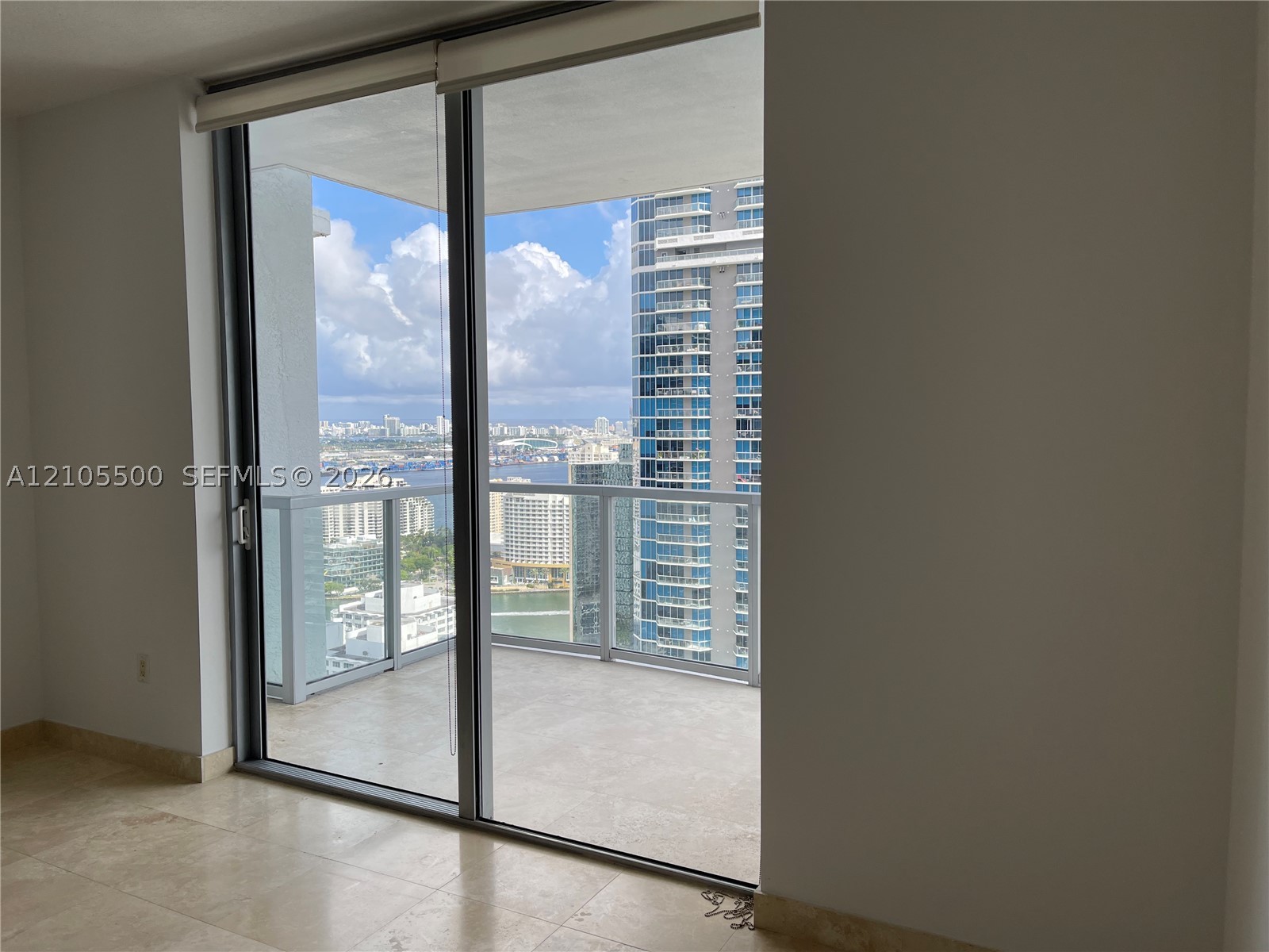 image 1060 Brickell - 106020