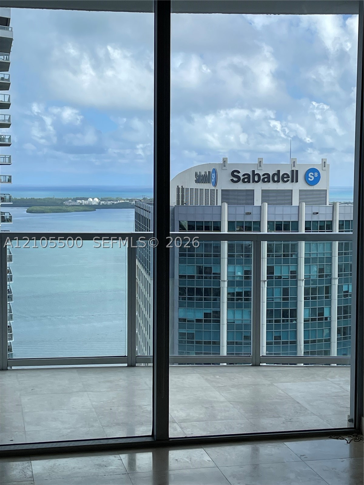 image 1060 Brickell - 10604
