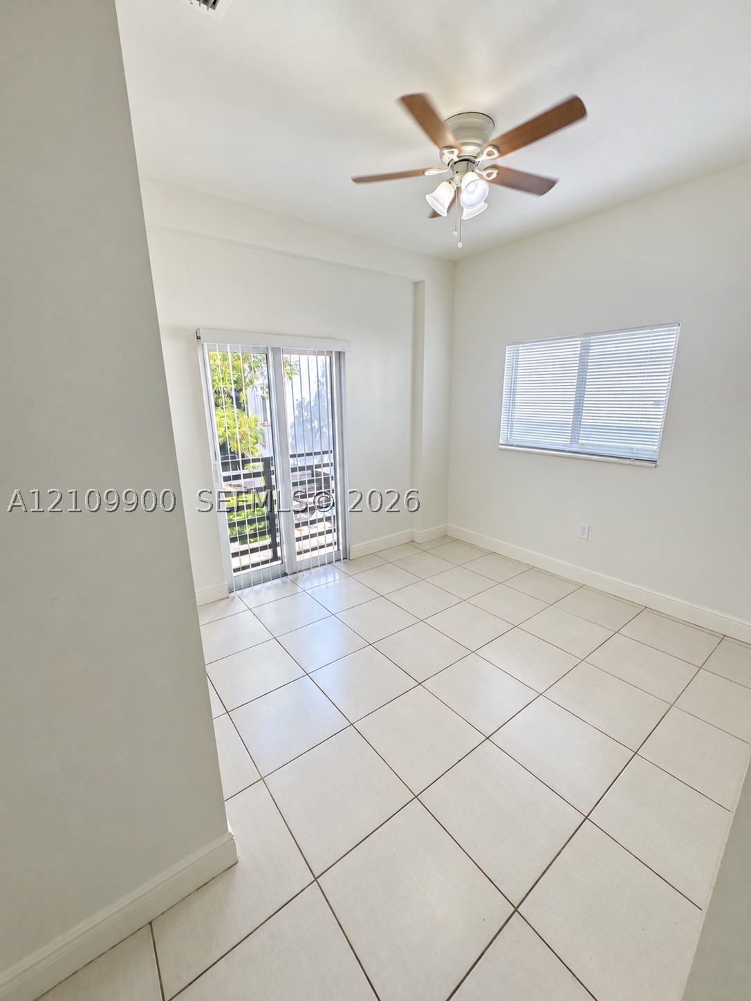 135 SW 6th Ave #207 Miami, FL 33130