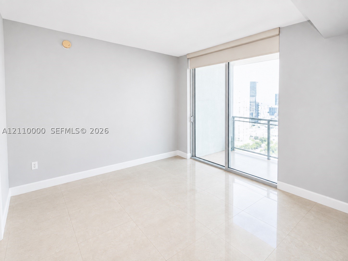 90 SW 3rd St #3212 Miami, FL 33130