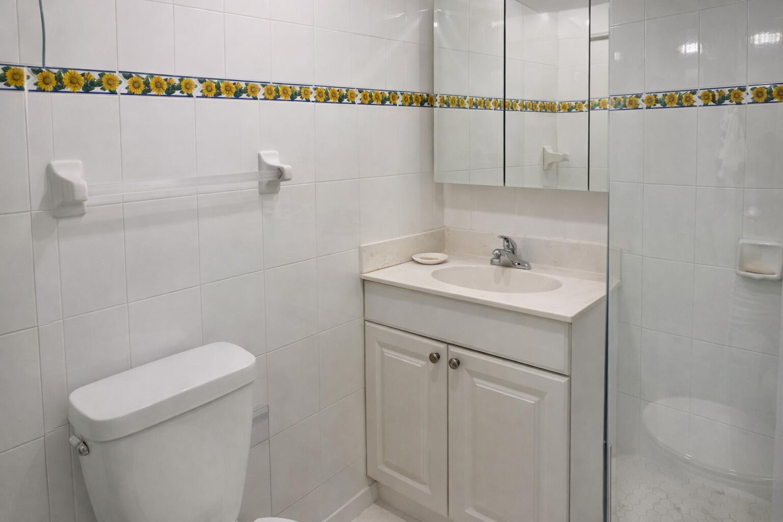 5401 Collins #1516 Miami Beach, FL 33140