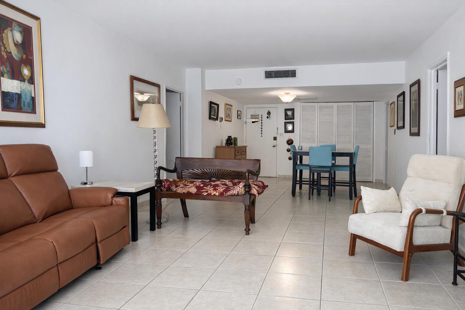 5401 Collins #1516 Miami Beach, FL 33140