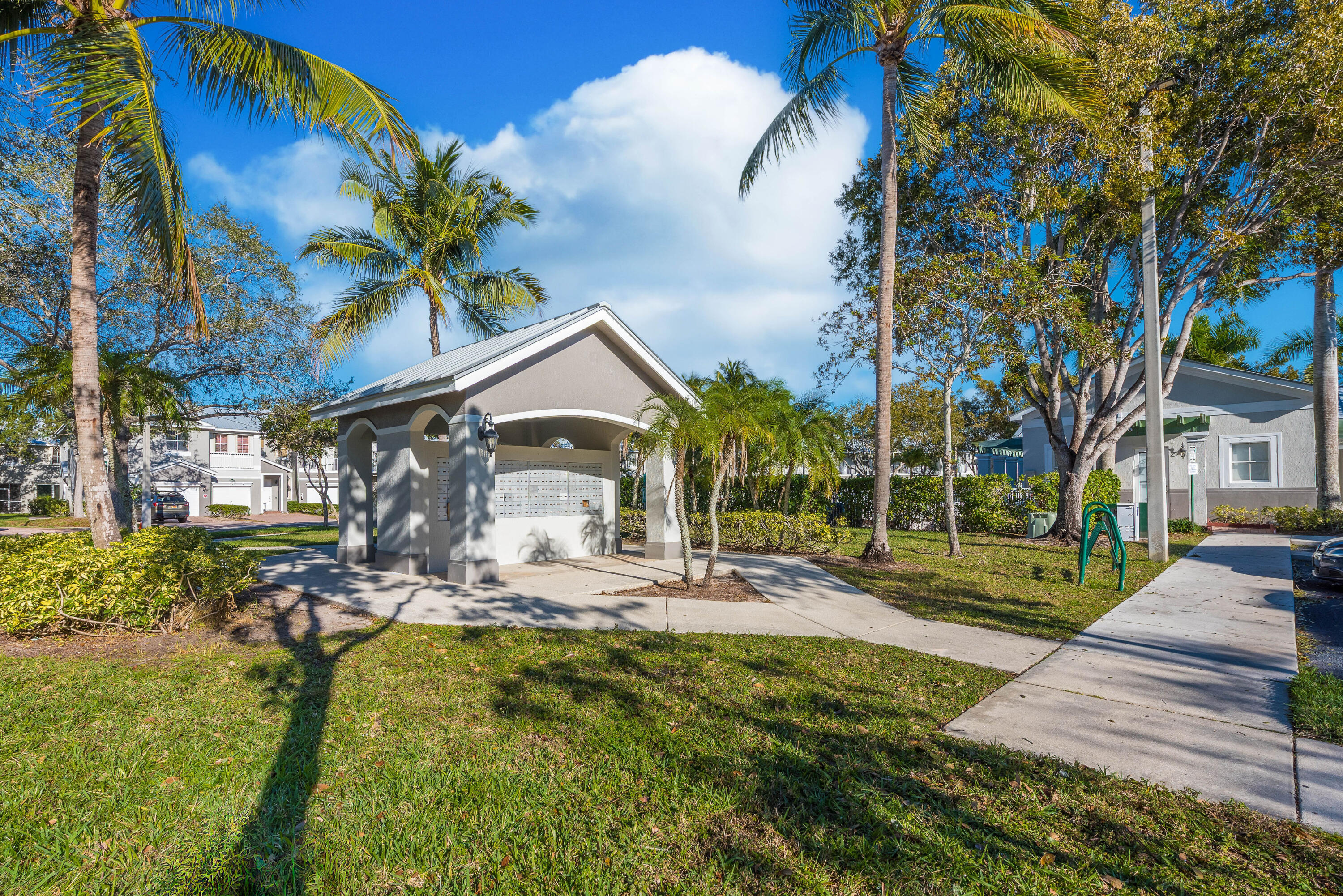 2309 Shoma Royal Palm Beach, FL 33414