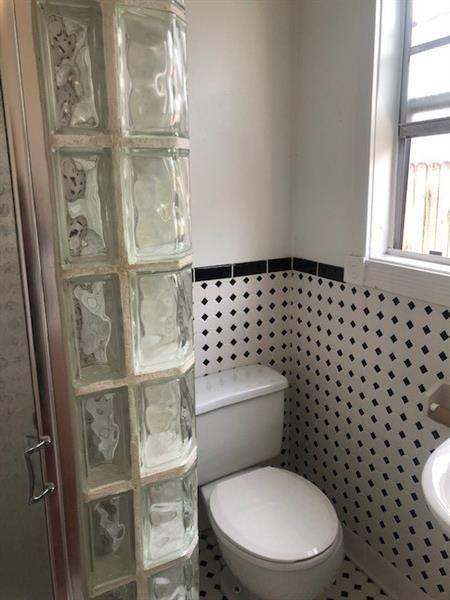 808 SE 6th #1 Fort Lauderdale, FL 33301