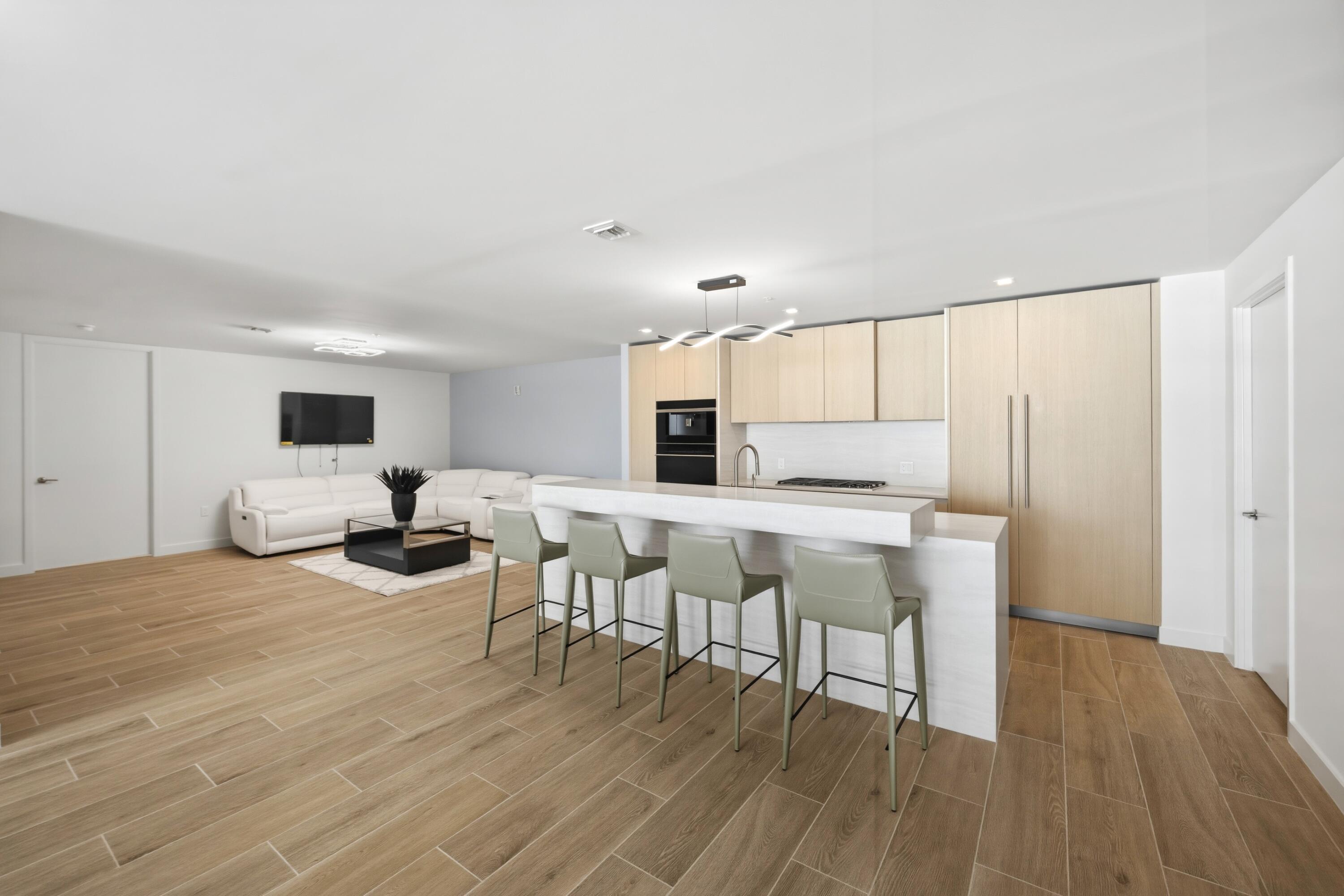 900 N Ocean #802 Pompano Beach, FL 33062