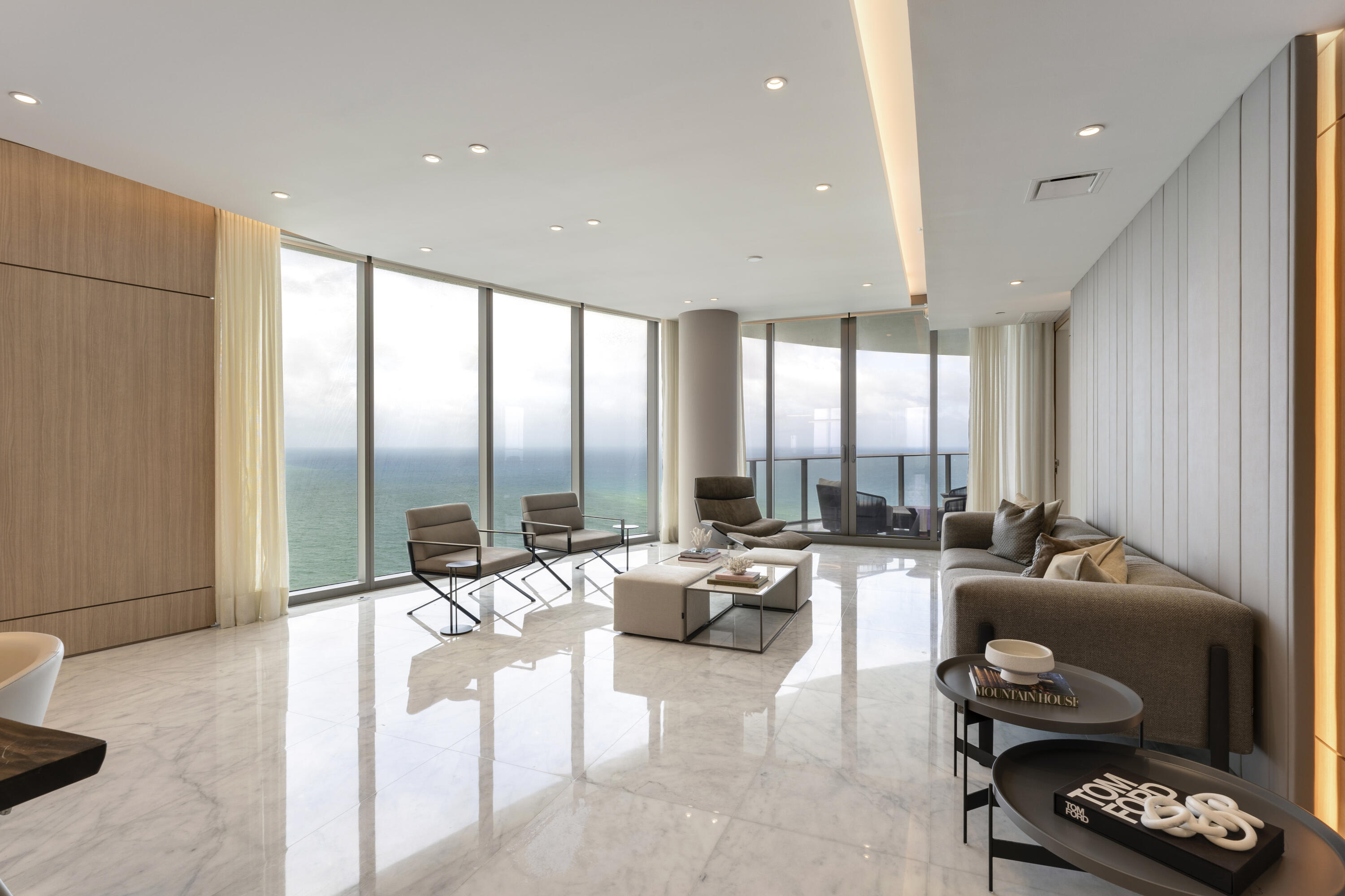 image Ritz-Carlton Sunny Isles Beach0