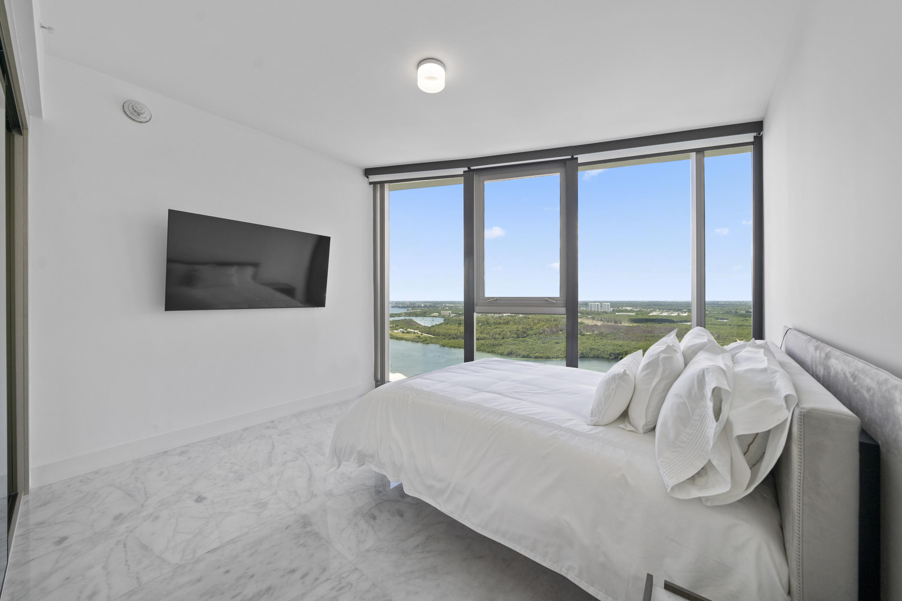 image Ritz-Carlton Sunny Isles Beach28