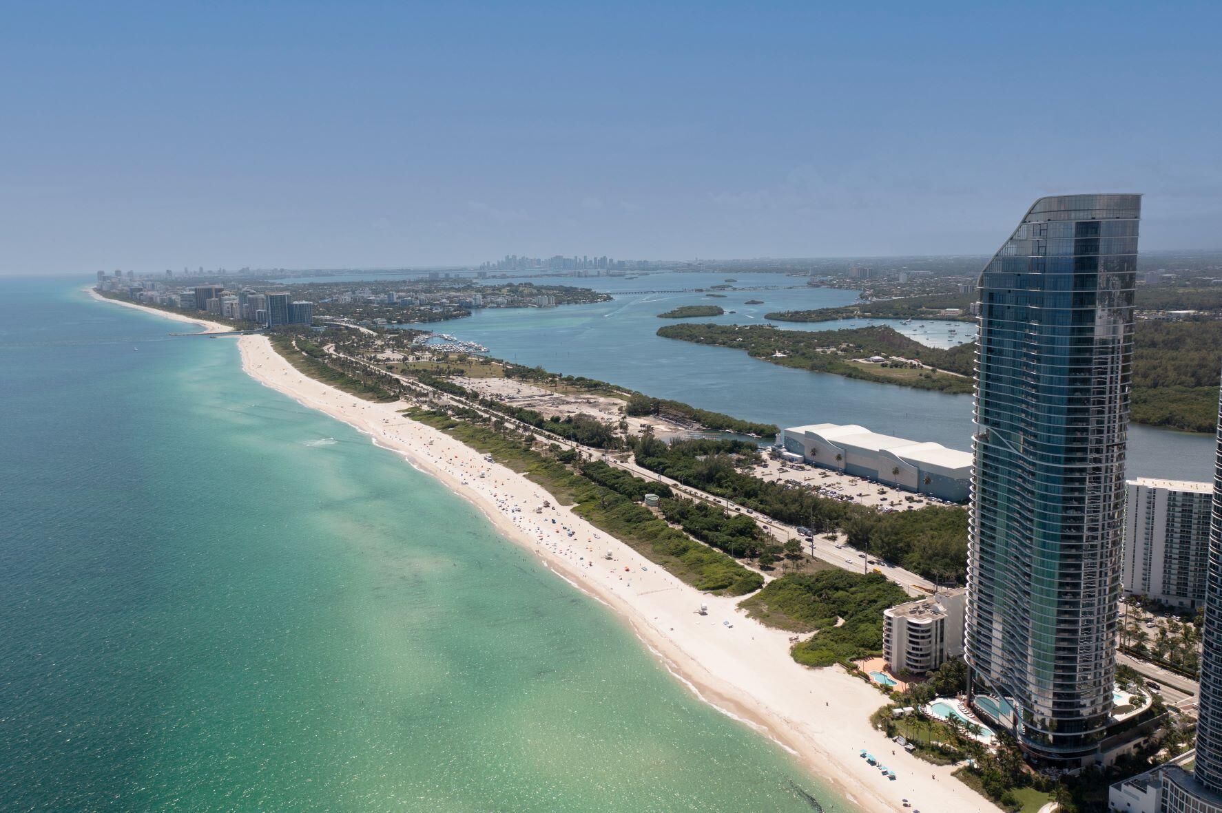 image Ritz-Carlton Sunny Isles Beach34