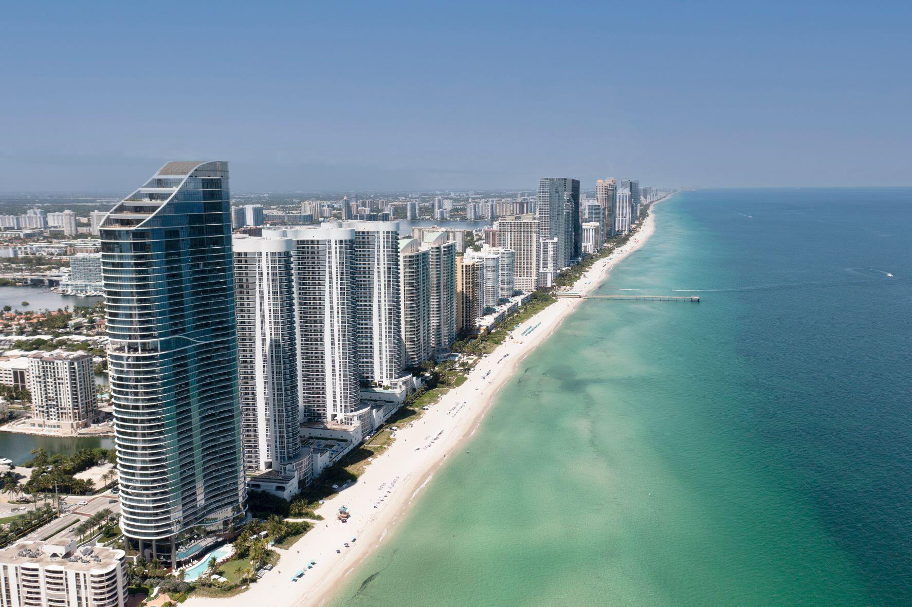 image Ritz-Carlton Sunny Isles Beach35