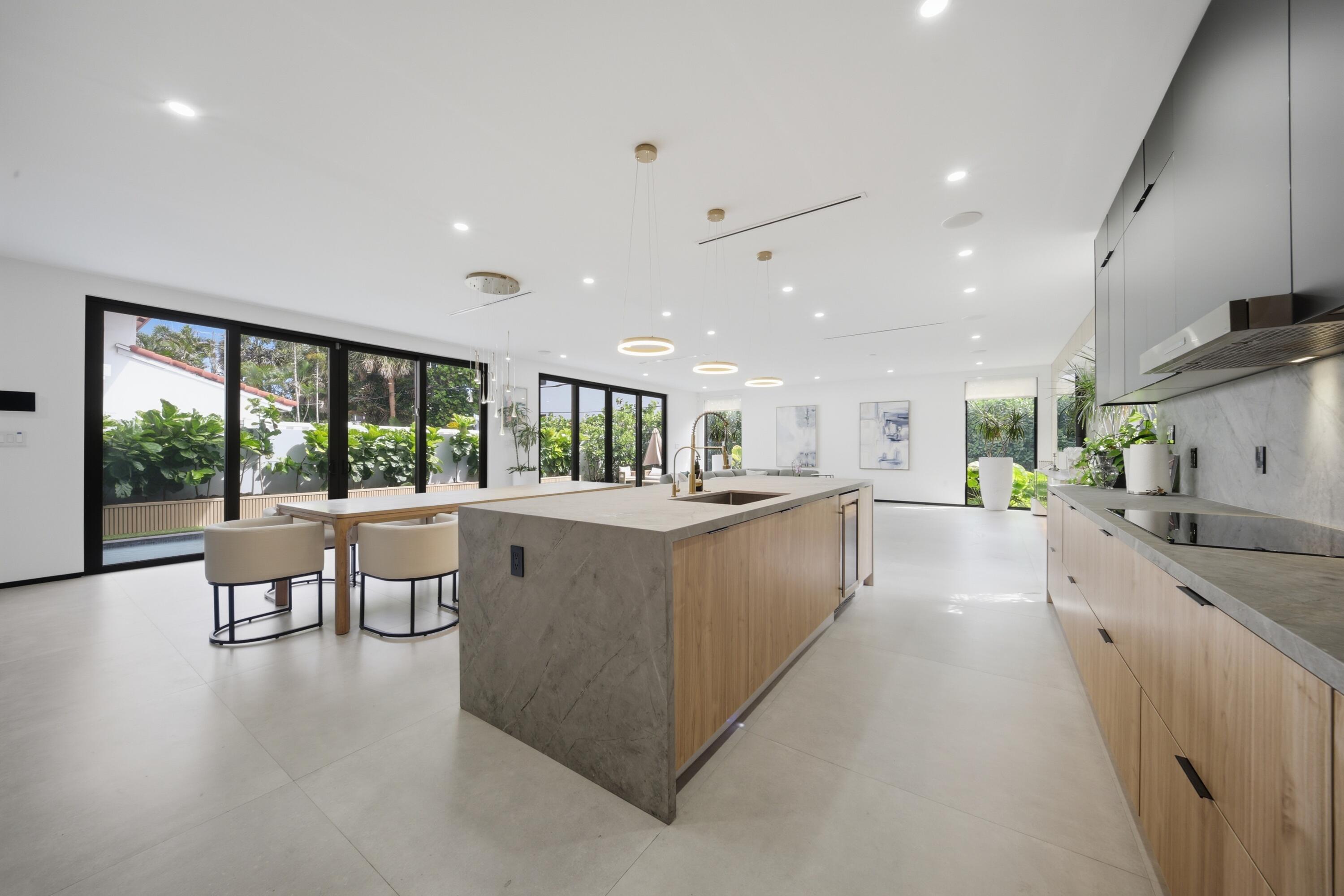 3304 NE 14th Fort Lauderdale, FL 33304