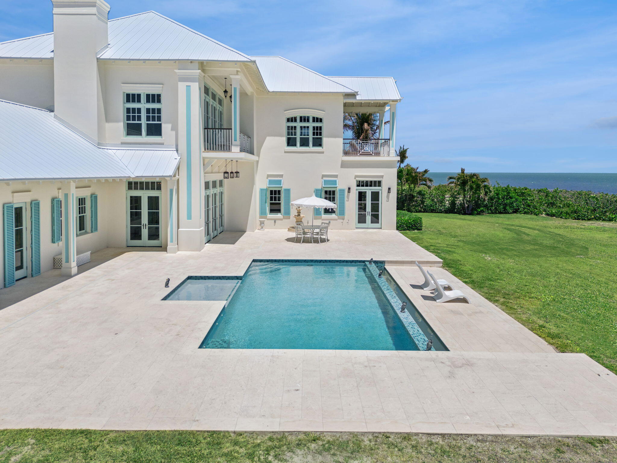 716 Reef Vero Beach, FL 32963