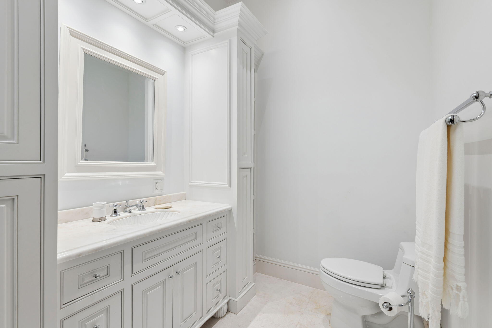 716 Reef Vero Beach, FL 32963