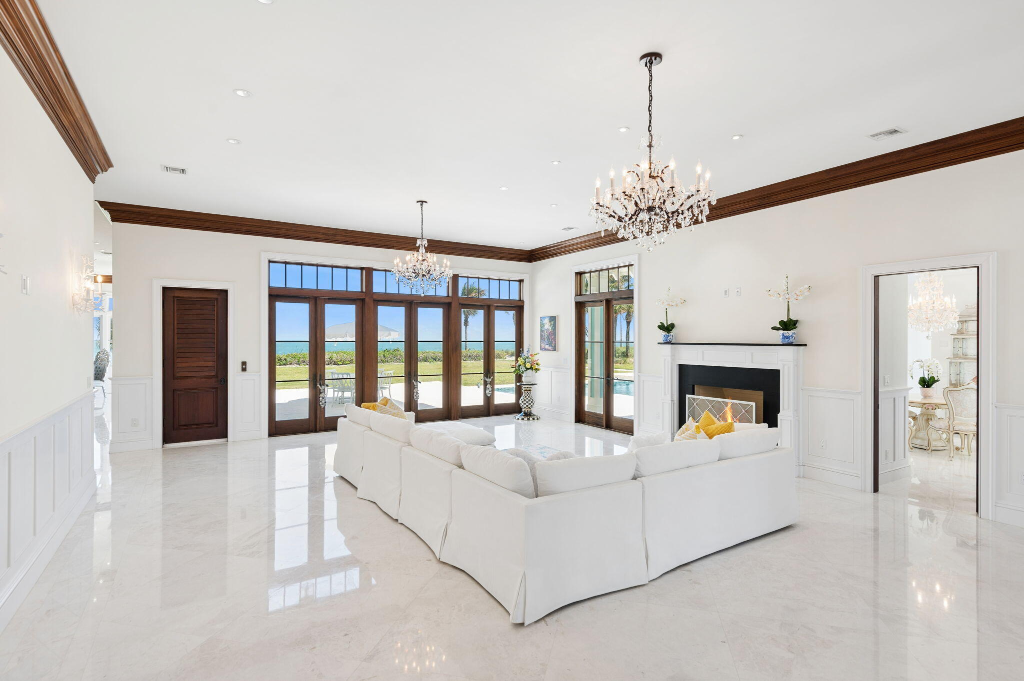 716 Reef Vero Beach, FL 32963