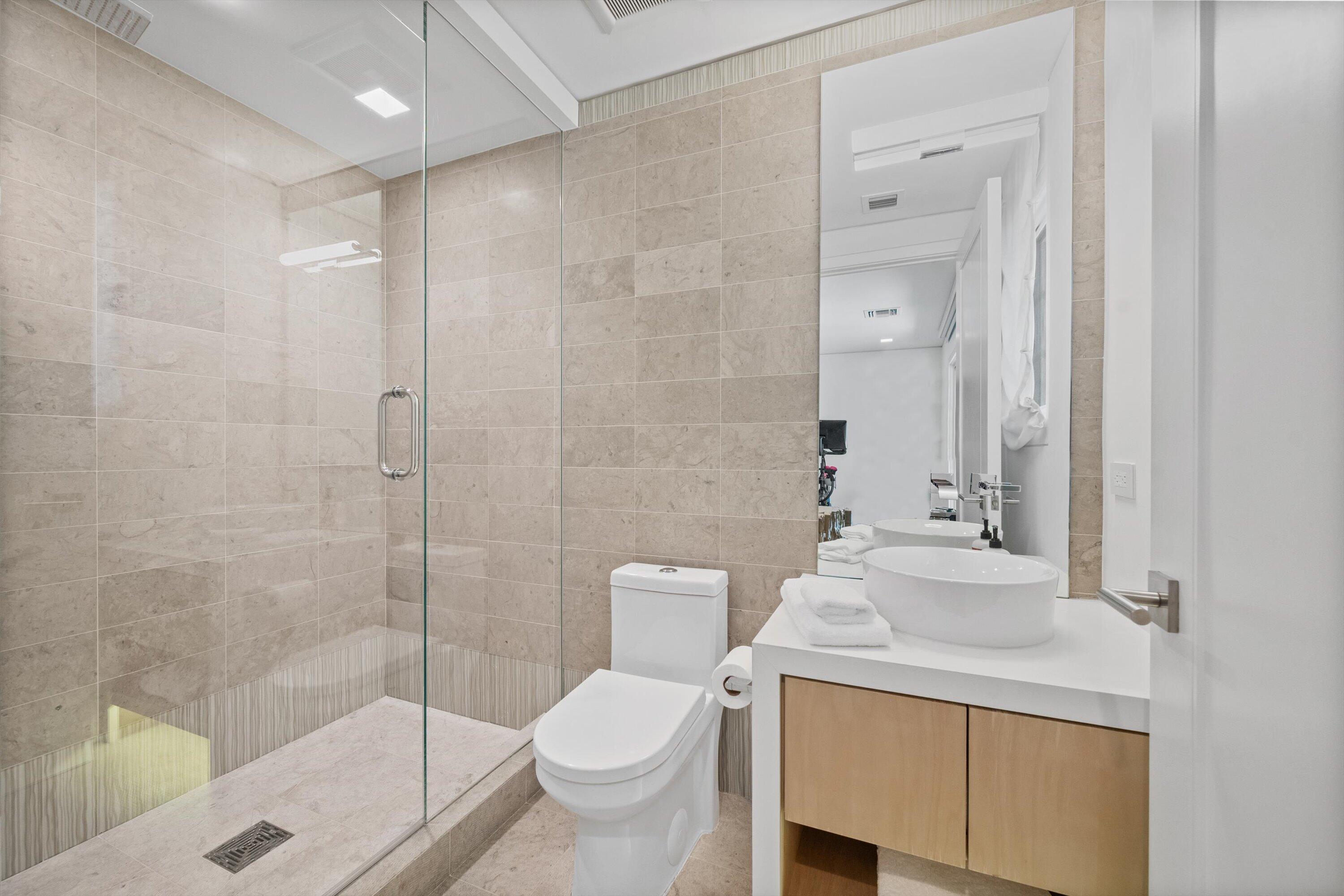3501 N Ocean Gulf Stream, FL 33483