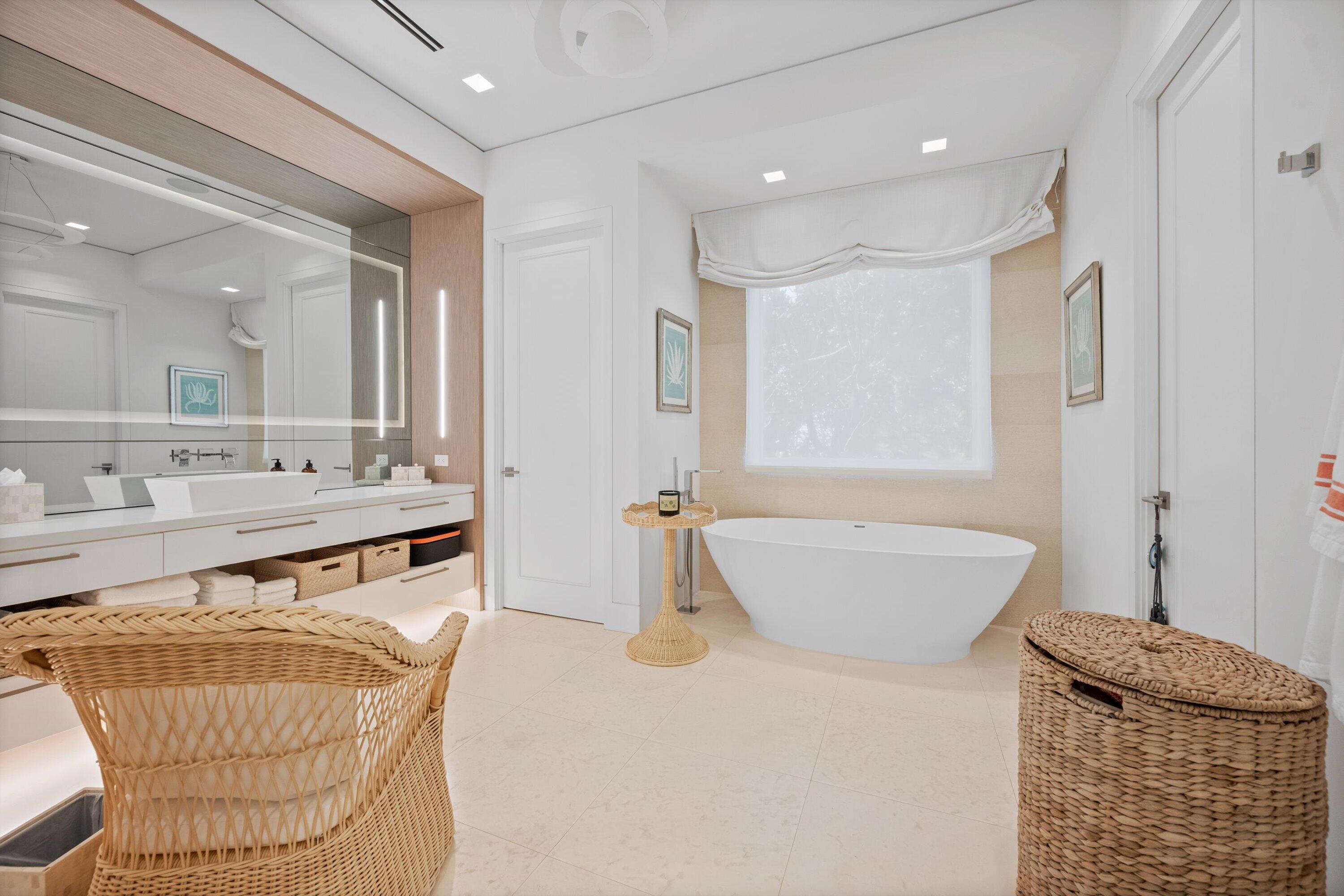 3501 N Ocean Gulf Stream, FL 33483
