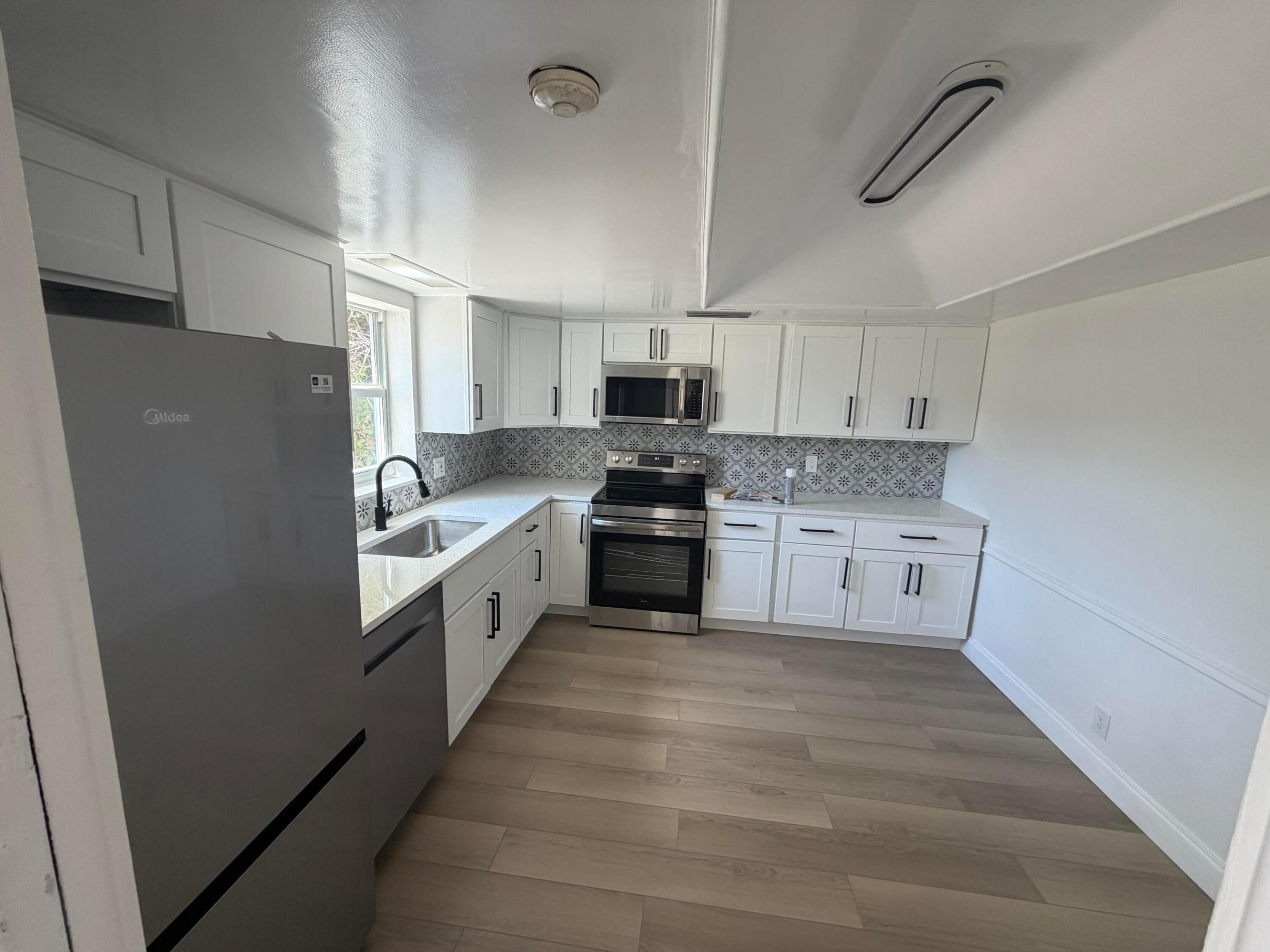 1216 Surf Singer Island, FL 33404