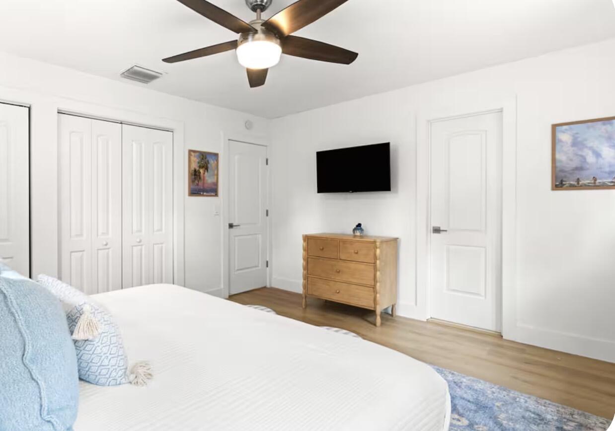 1216 Surf Singer Island, FL 33404