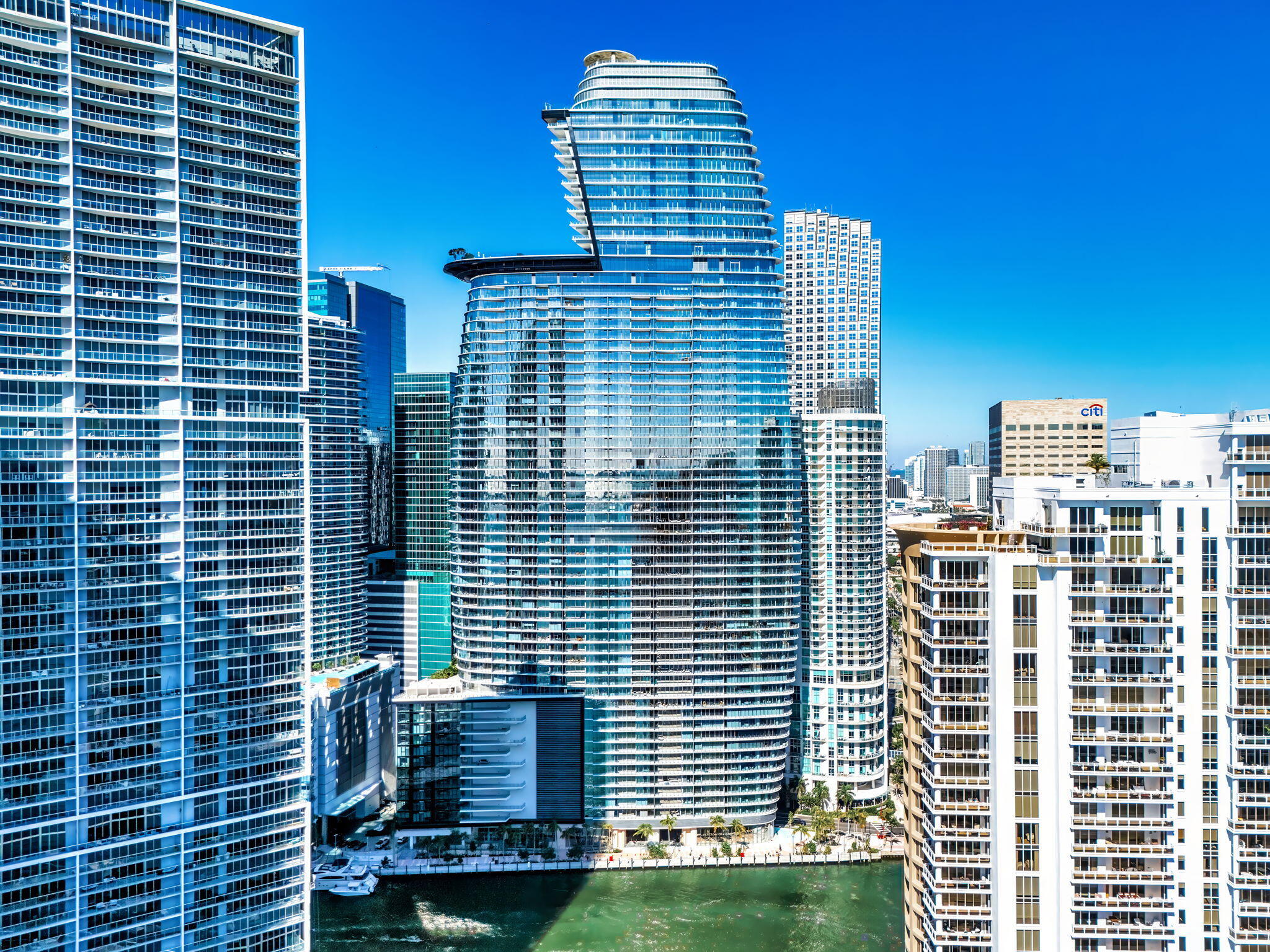 300 Biscayne Blvd #1508