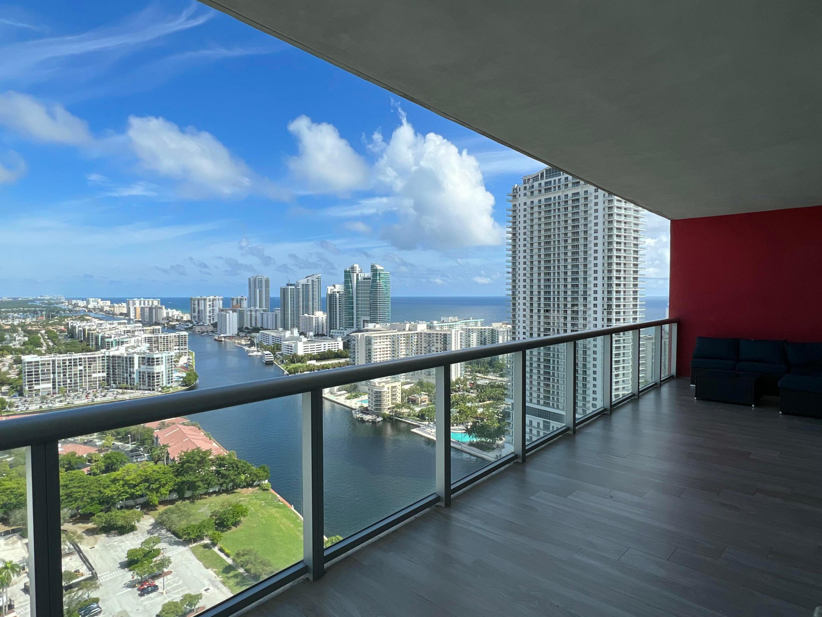 image Beachwalk Condominium0