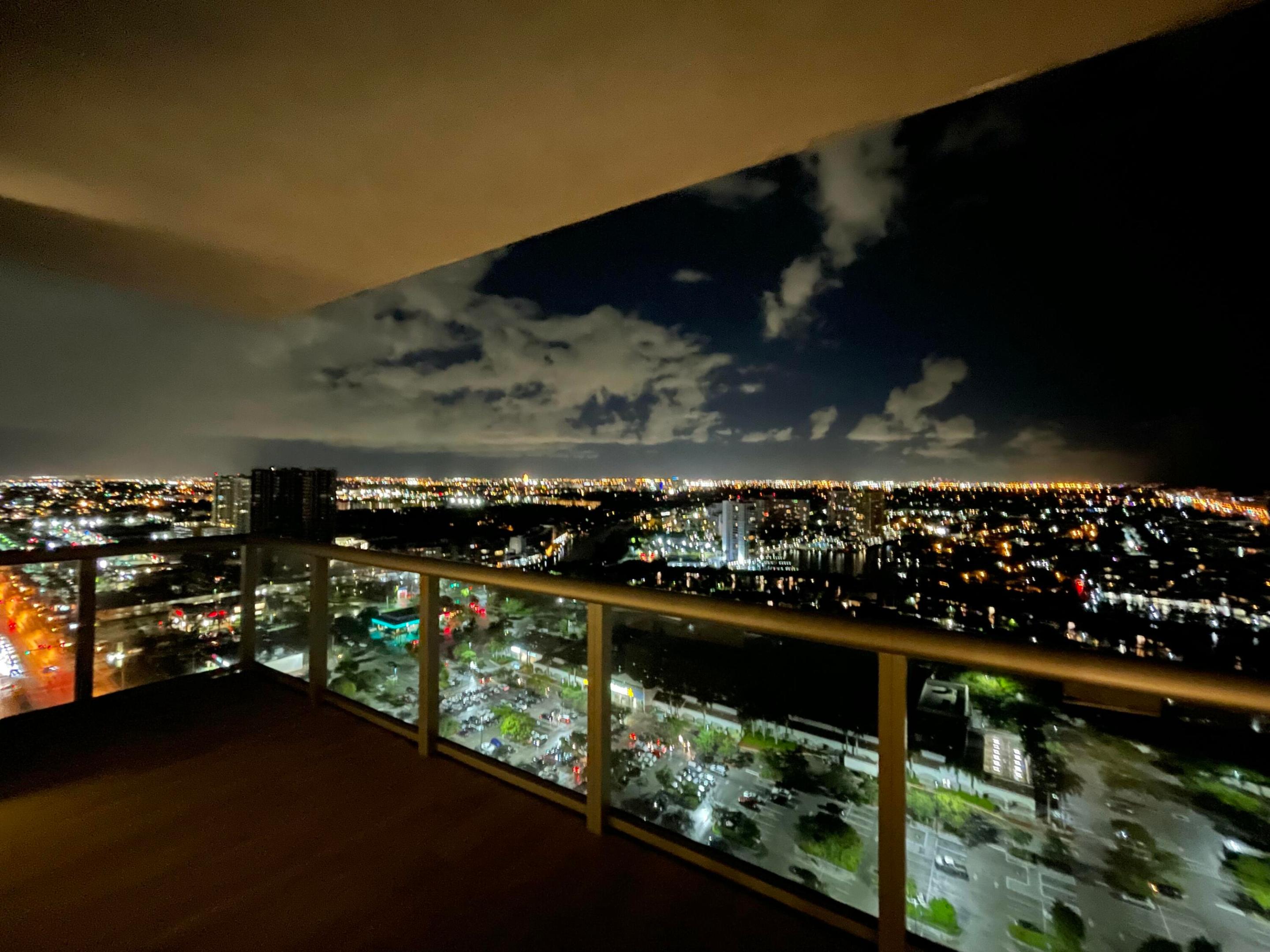 image Beachwalk Condominium10