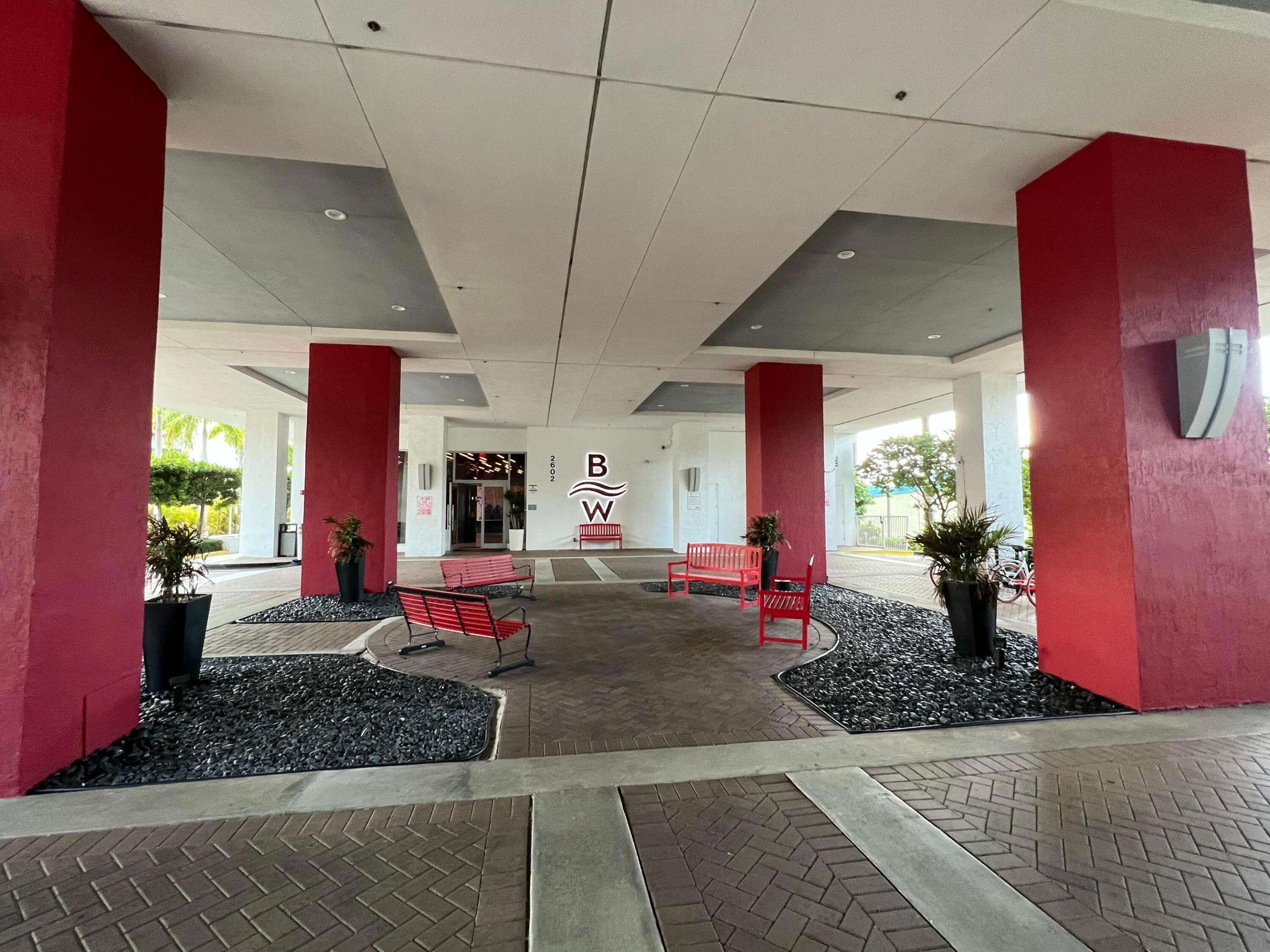 image Beachwalk Condominium11