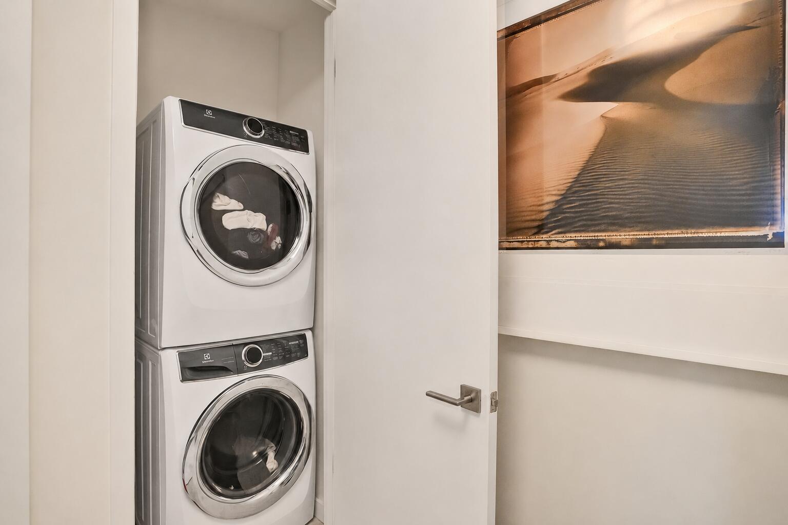2831 S Bayshore #2204 Miami, FL 33133