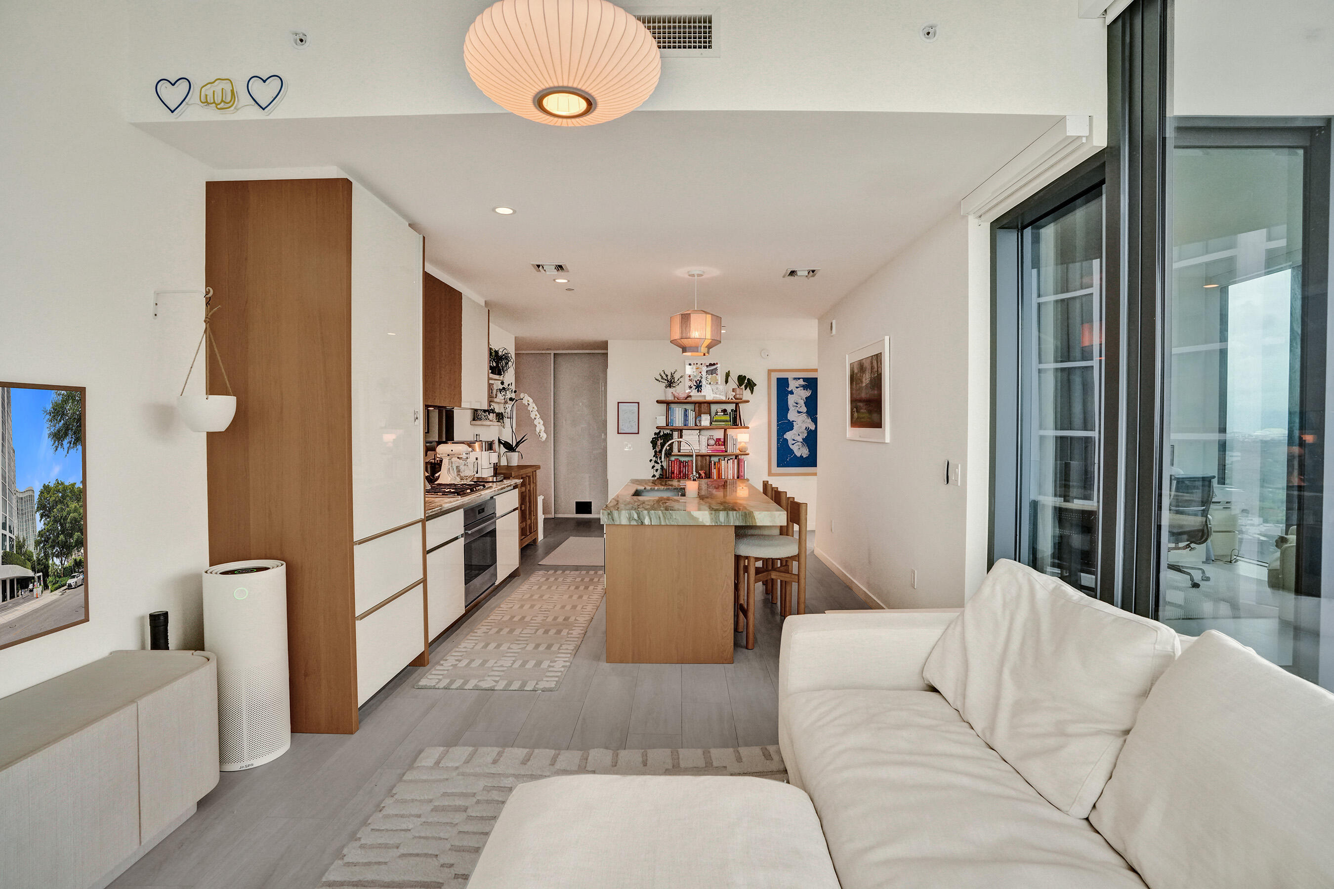 2831 S Bayshore #2204 Miami, FL 33133
