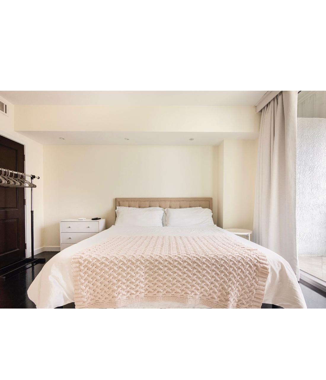 image 500 Brickell West7