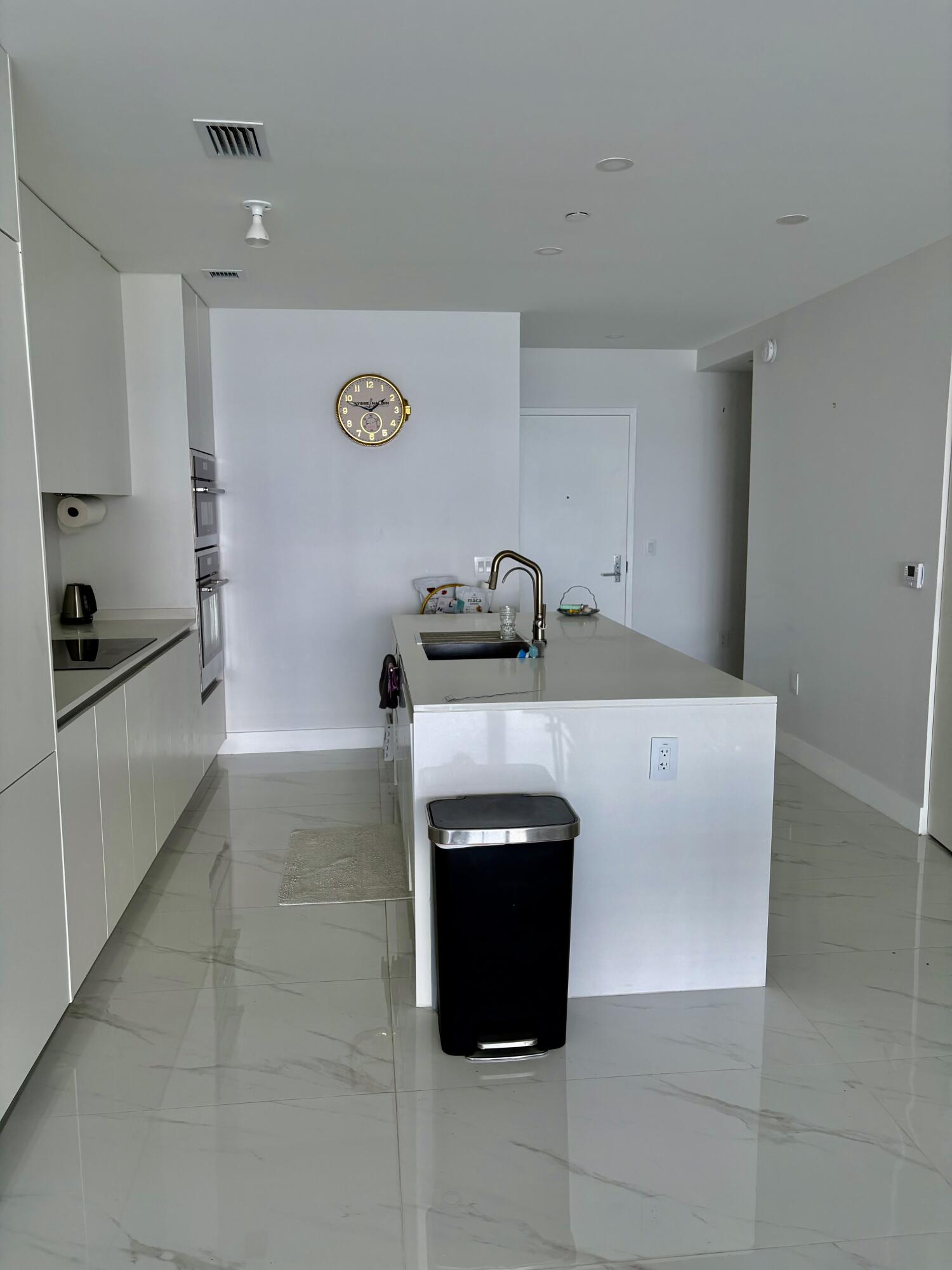 700 NE 24th #1606 Miami, FL 33137