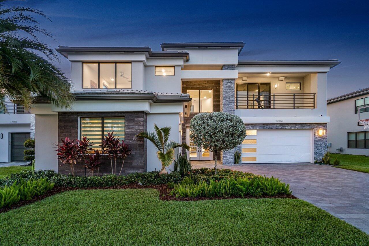 17166 Wandering Wave Ave