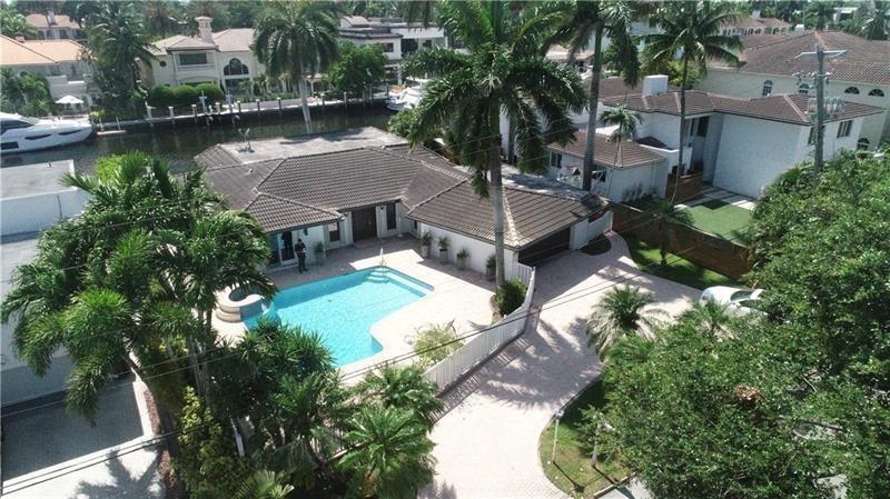 319 Seven Isles Dr